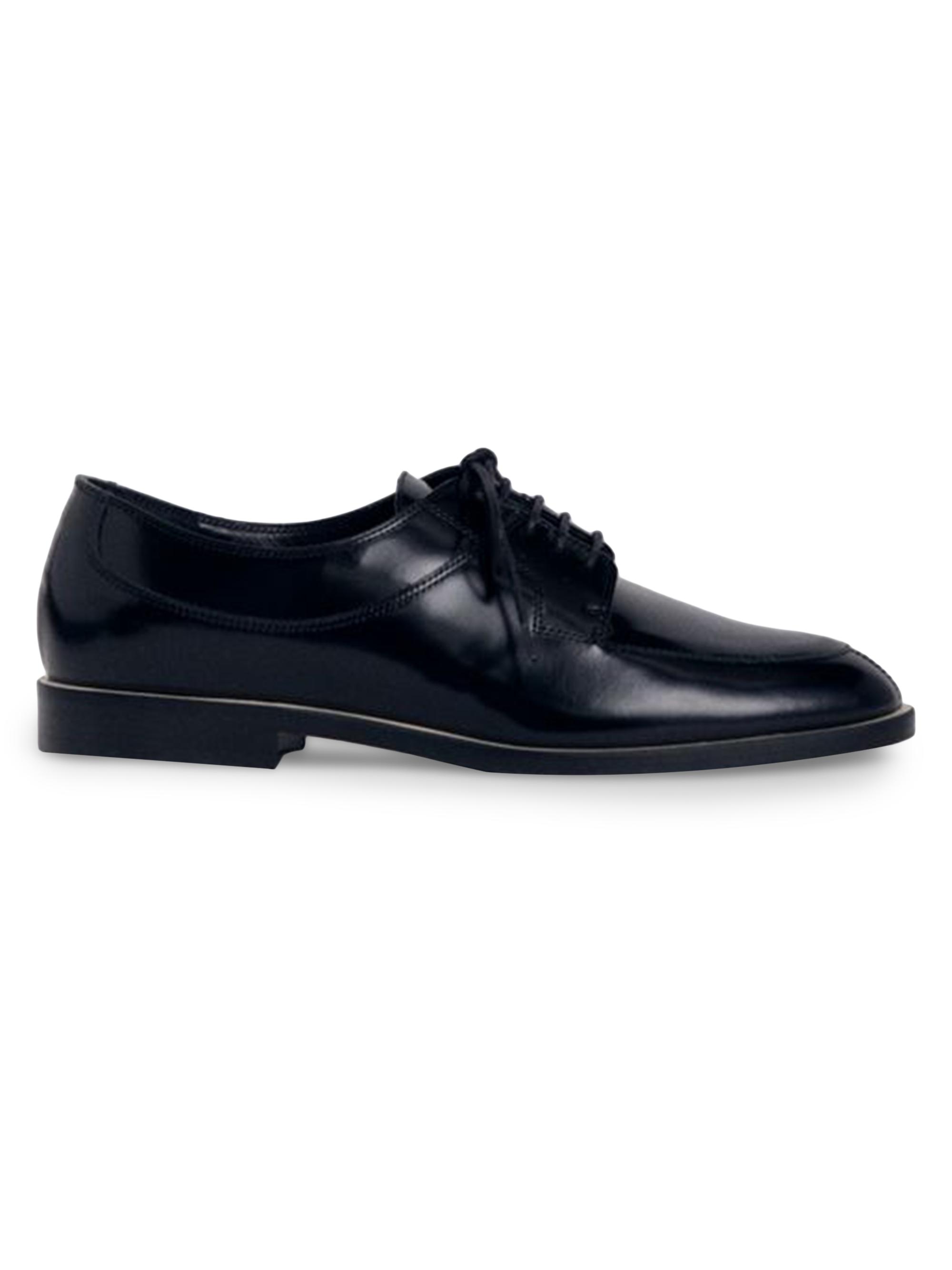 Valentino Garavani Gentleglam Oxford Lace-Up Shoes in Calfskin