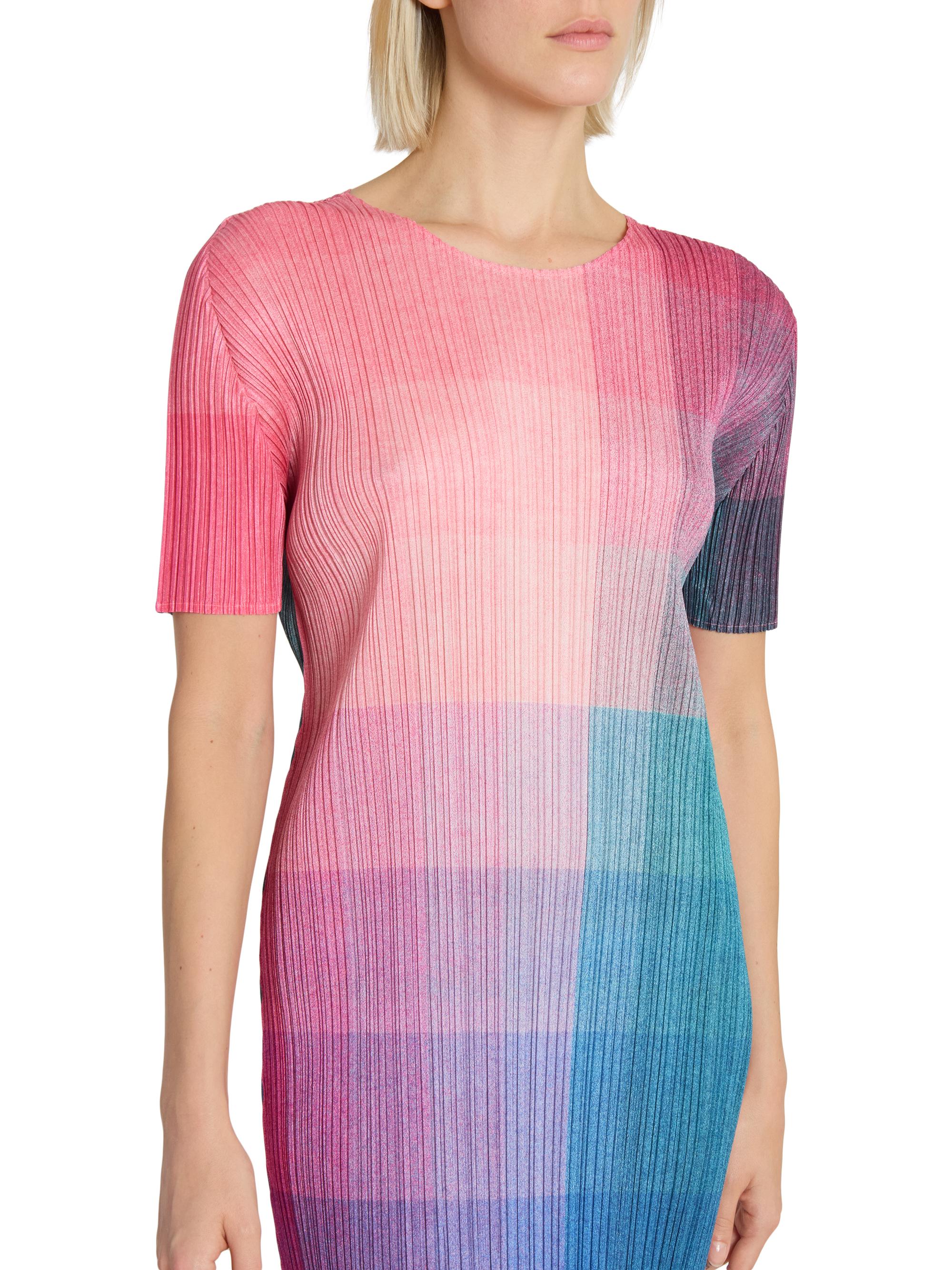 PLEATSPLEASE ISSEYMIYAKE PHOTON ワンピース PHOTON Dress Pink – ISSEY MIYAKE EU