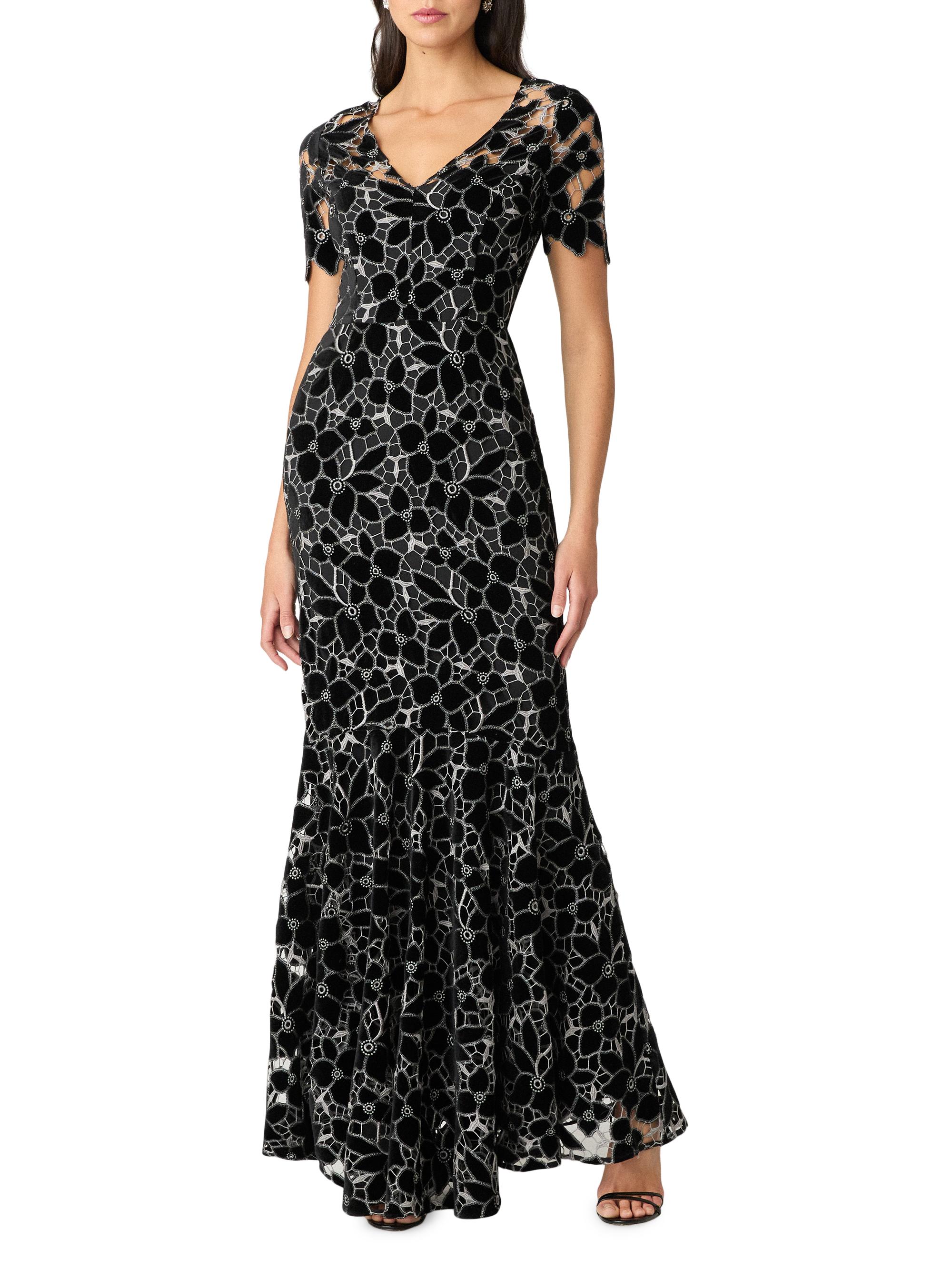 Shoshanna Fiona Floral Lace Short-Sleeve Gown | Saks Fifth Avenue