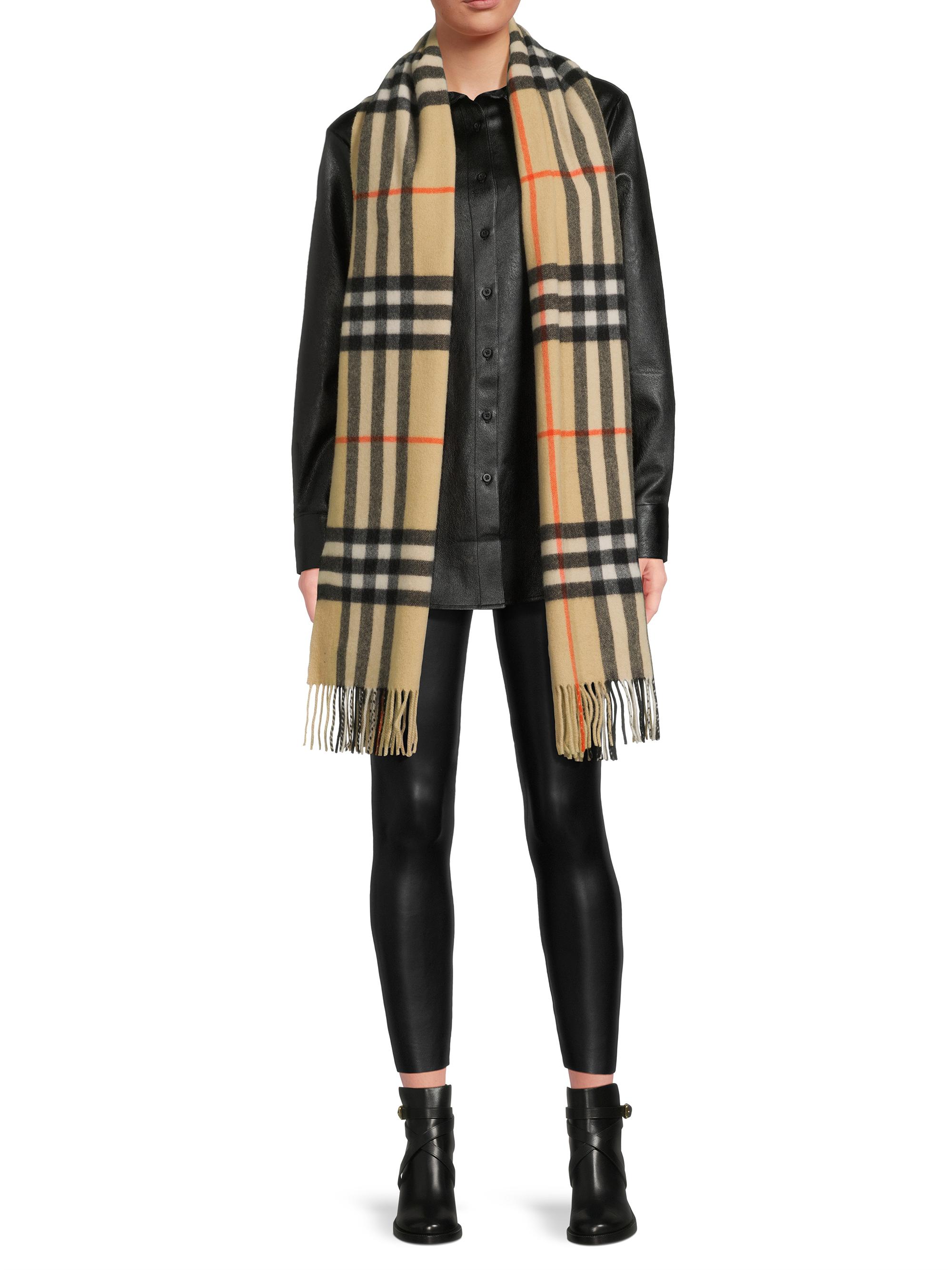 小物 BURBERRY GIANT CHECK CASHMERE Burberry Washed Giant Check Cashmere Scarf | Bloomingdale's