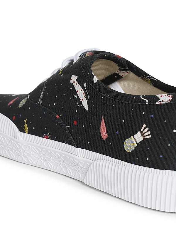 Shop LOEWE Suna Fujita x LOEWE Deep Sea Terra Vulca Low-Top Shop LOEWE Suna Fujita x LOEWE Deep Sea Terra Vulca Low-Top