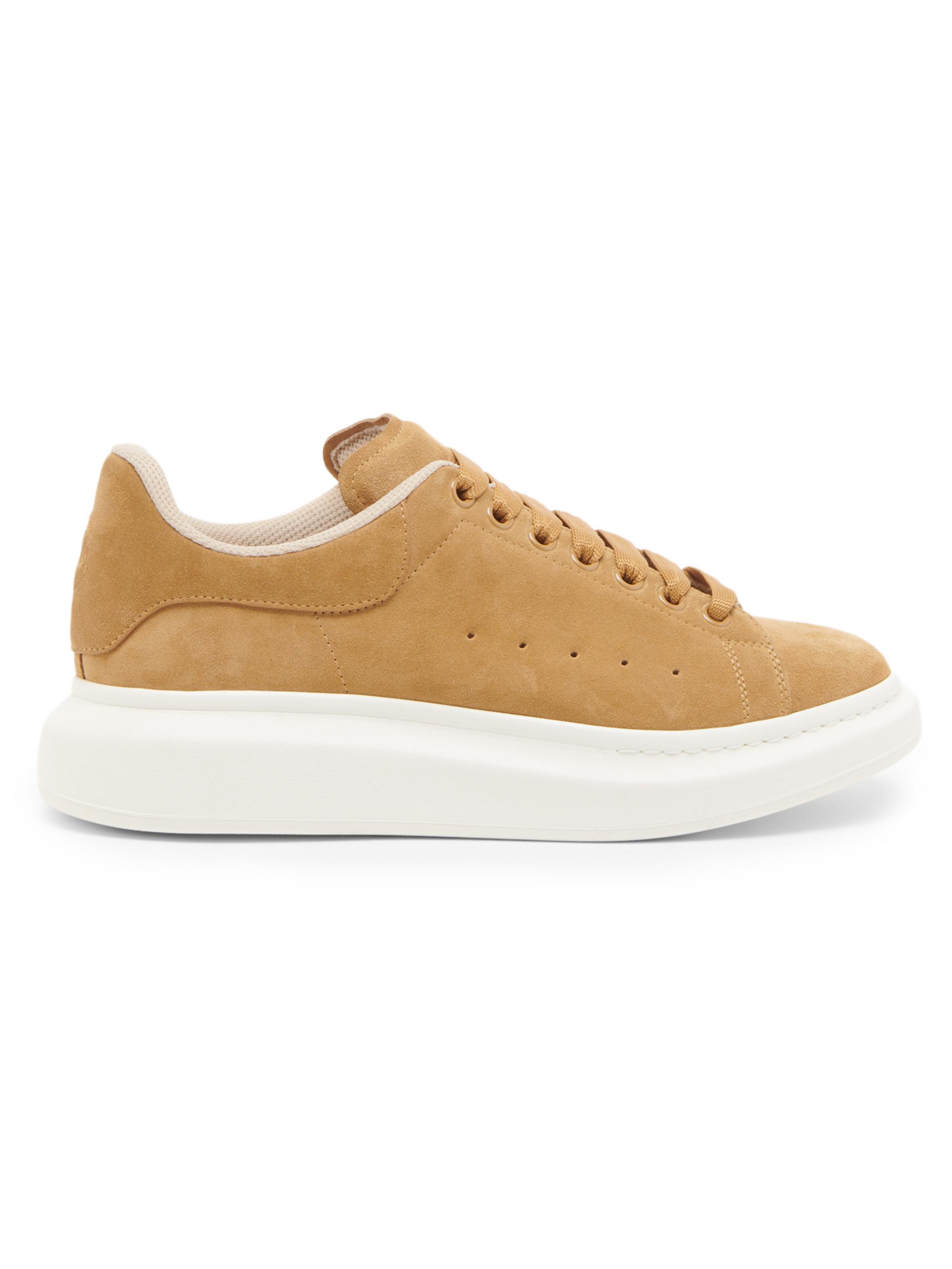 BYMCQ (ALEXANDER MCQUEEN)
黒 ナイロン ボディバッグ McQueen Suede Oversized Sneaker | Saks Fifth Avenue