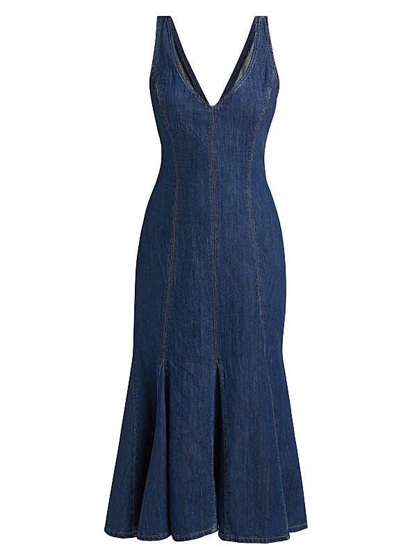 reformation denim dress Brown Girl This denim dress from Reformation features adjustable shoulder straps Reformation Serafina Denim Midi-Dress |