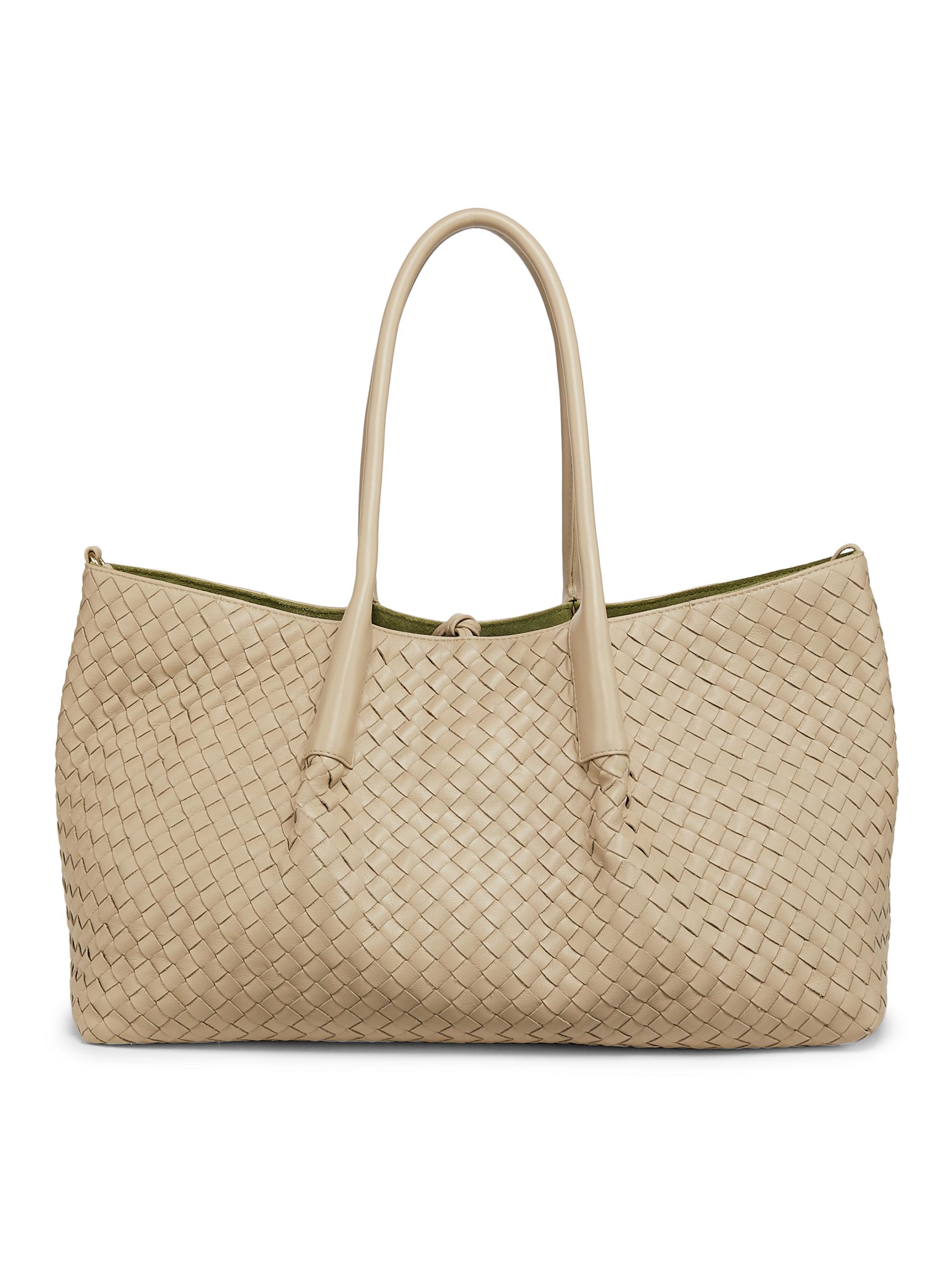 Bottega Veneta Andiamo Intrecciato Leather Top-Handle Clutch