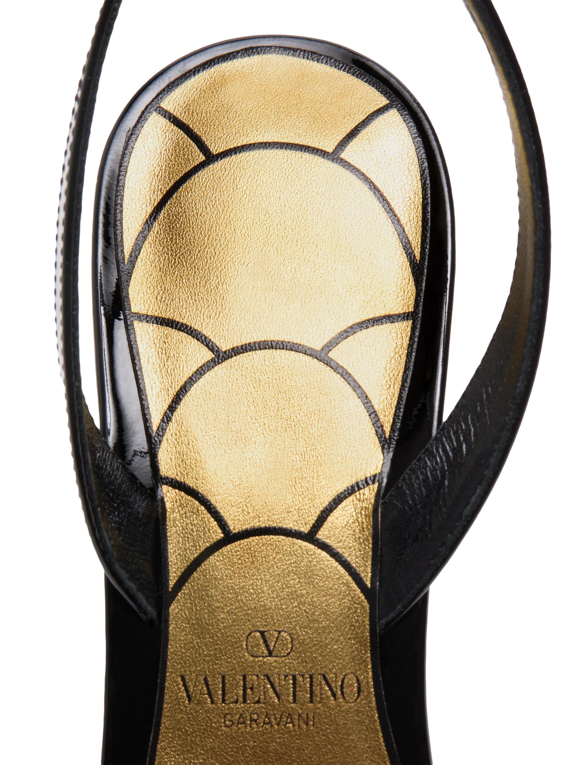 Valentino Garavani Ladycrush 85MM Patent Leather Sandals with