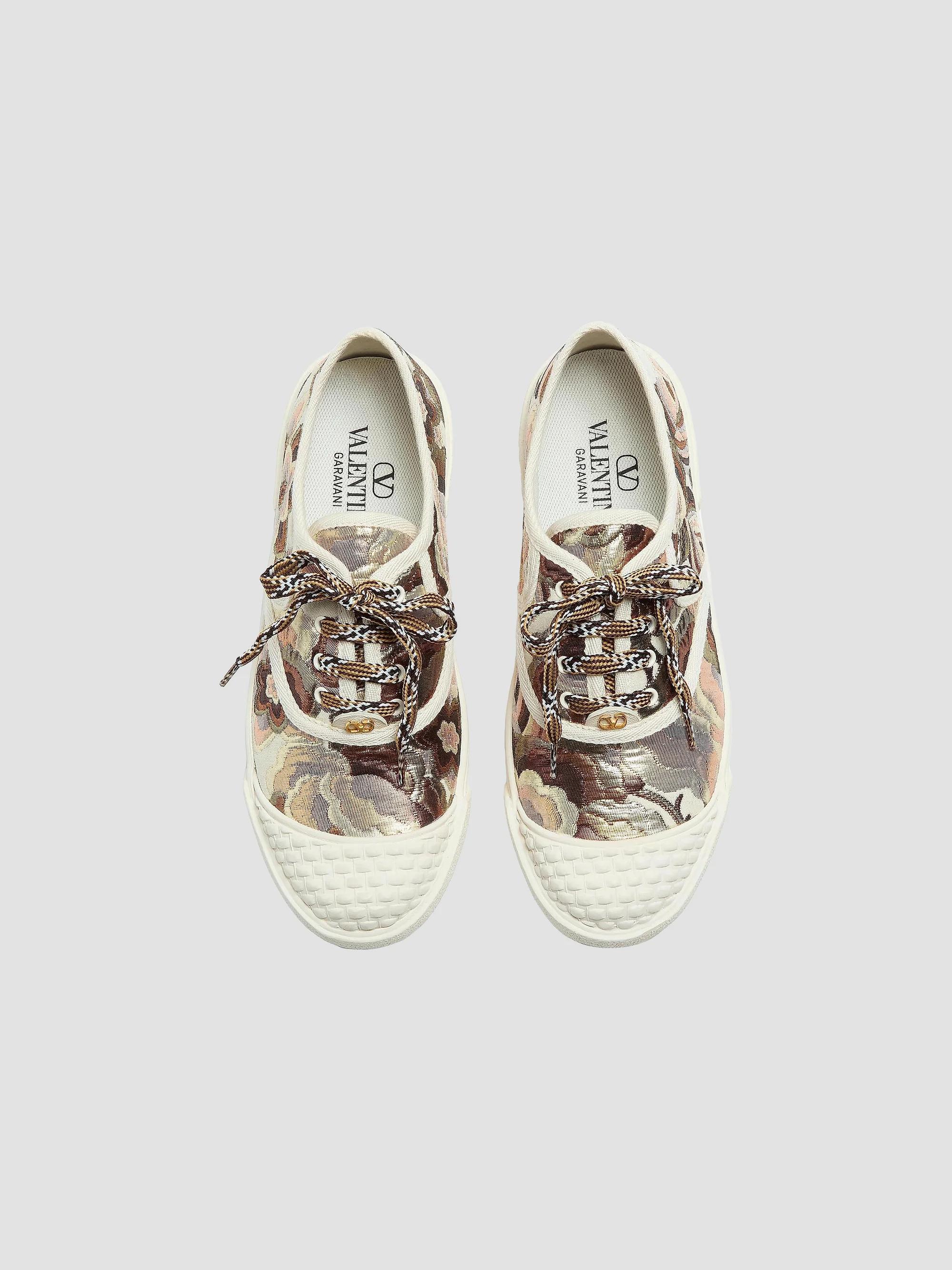 Valentino Garavani Bay By Bay Sneakers in Jacquard Apres L'hiver