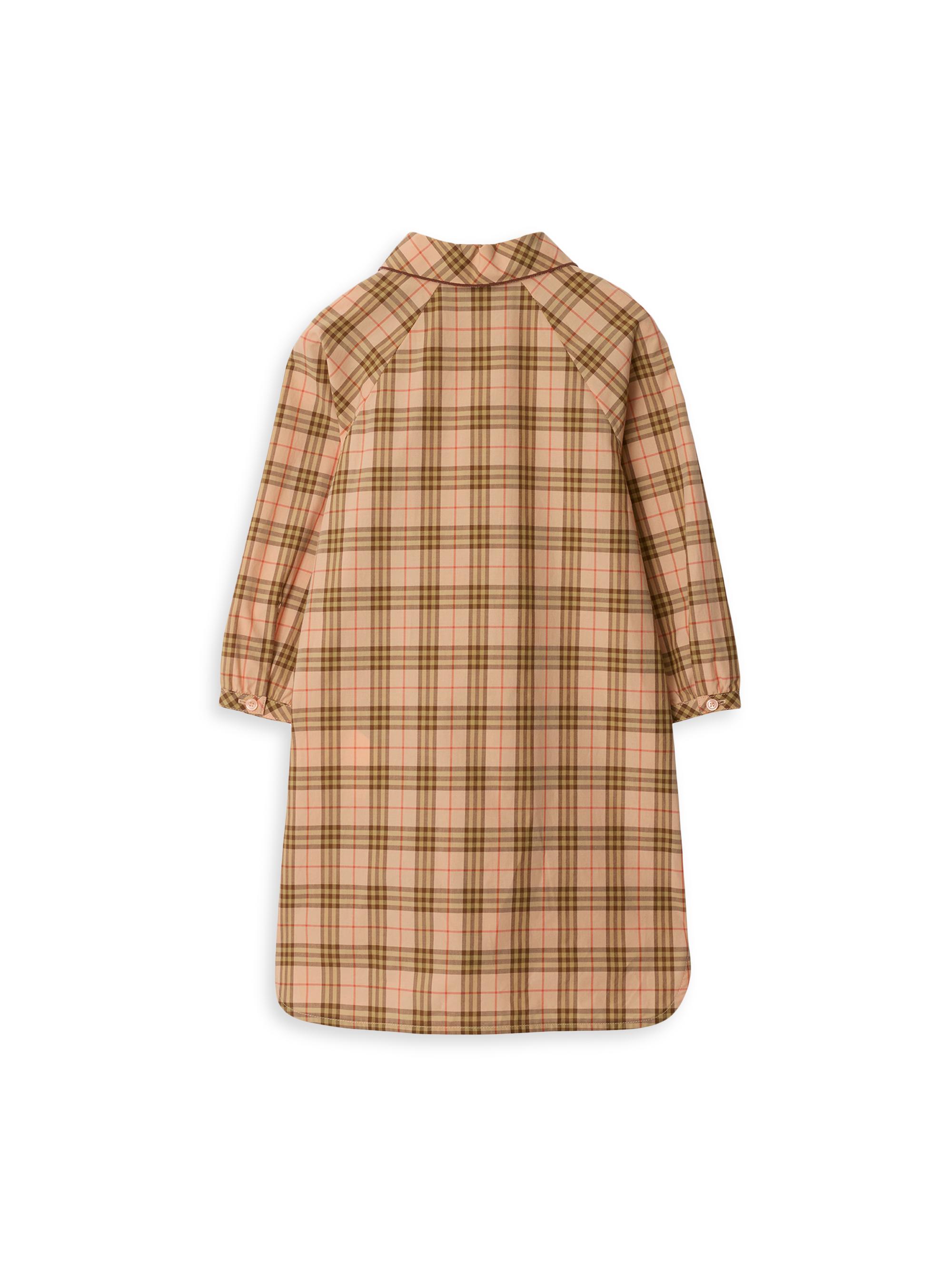 トップス BURBERRY 6Y 116cm トップス BURBERRY 6Y 116cm トップス BURBERRY 6Y 116cm