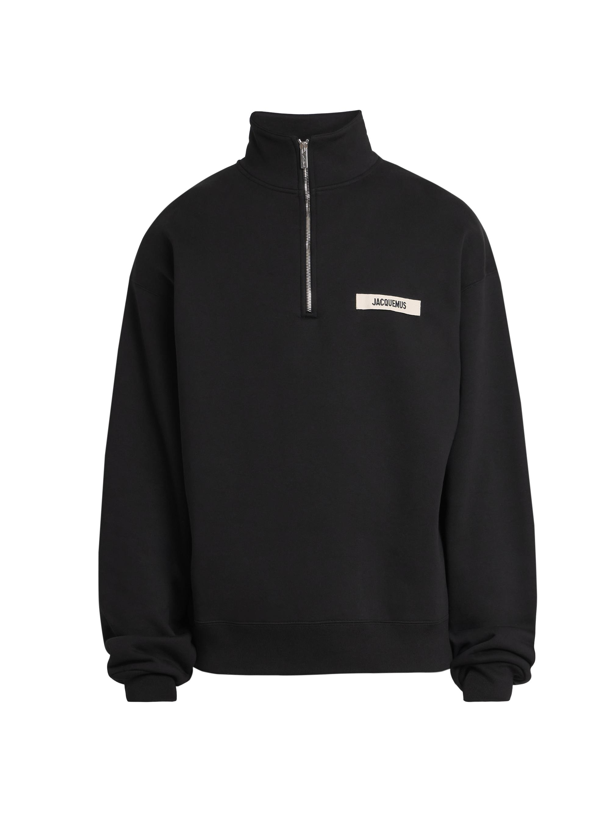 パーカー・フーディ Jacquemus High Collar Half-Zip Grosgrain Sweatshirt 0400022158329_BLACK?wid=600&