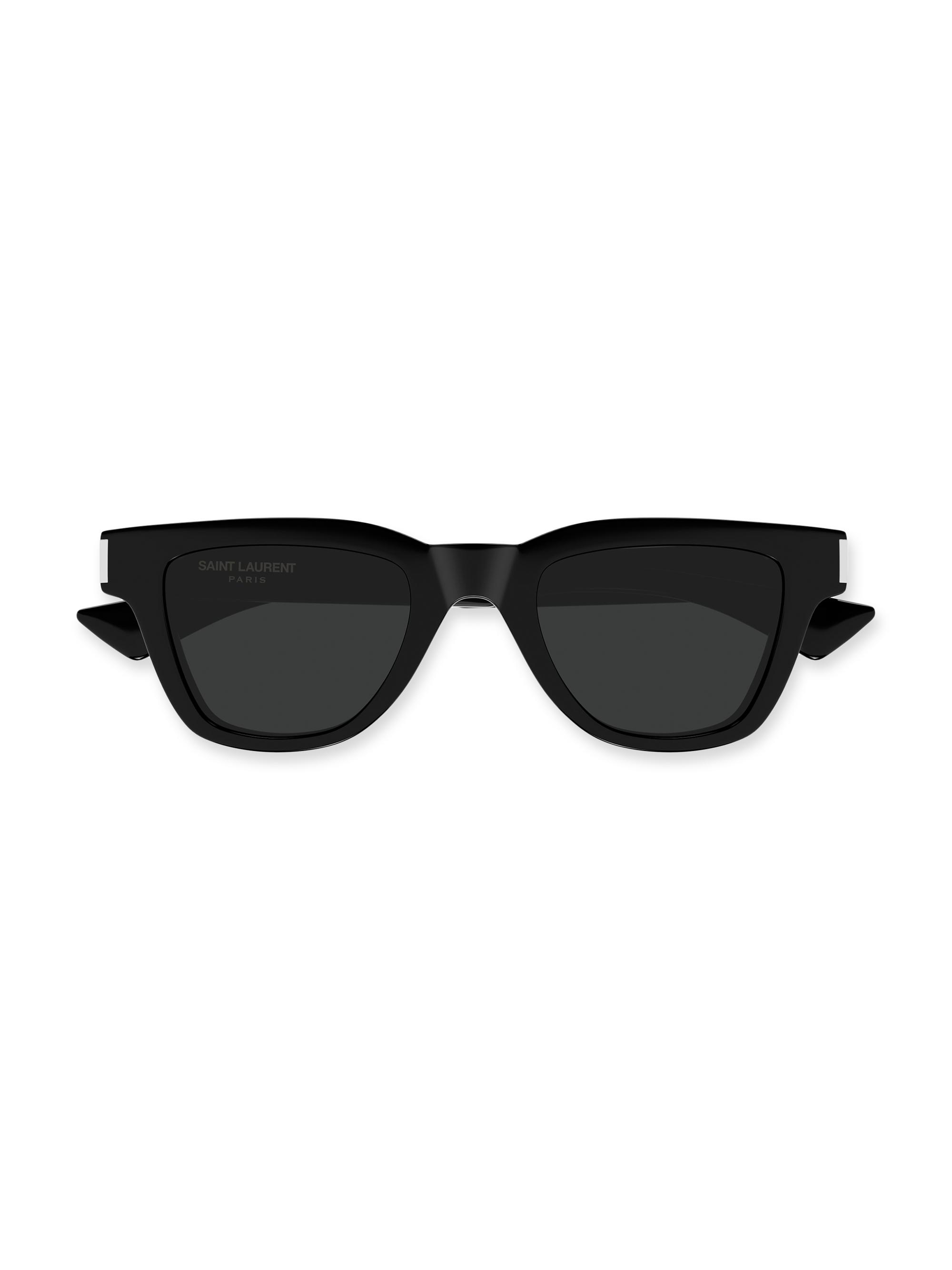 ソフトアングル ブラックサングラス アトラクション シリーズ ソウル サングラス ブラック | MADAX