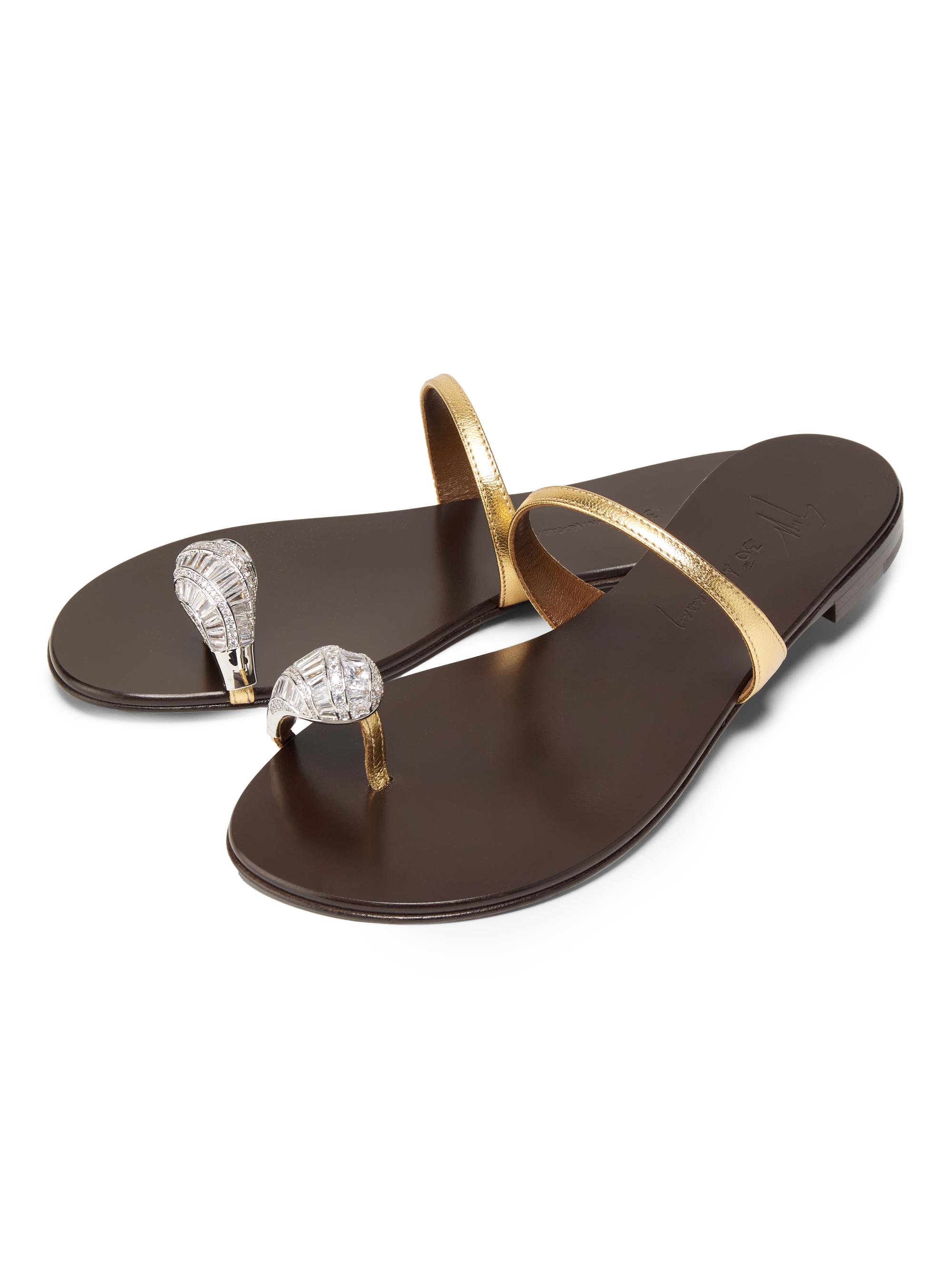 Giuseppe Zanotti 30th Anniversary Crystal-Embellished Toe Ring