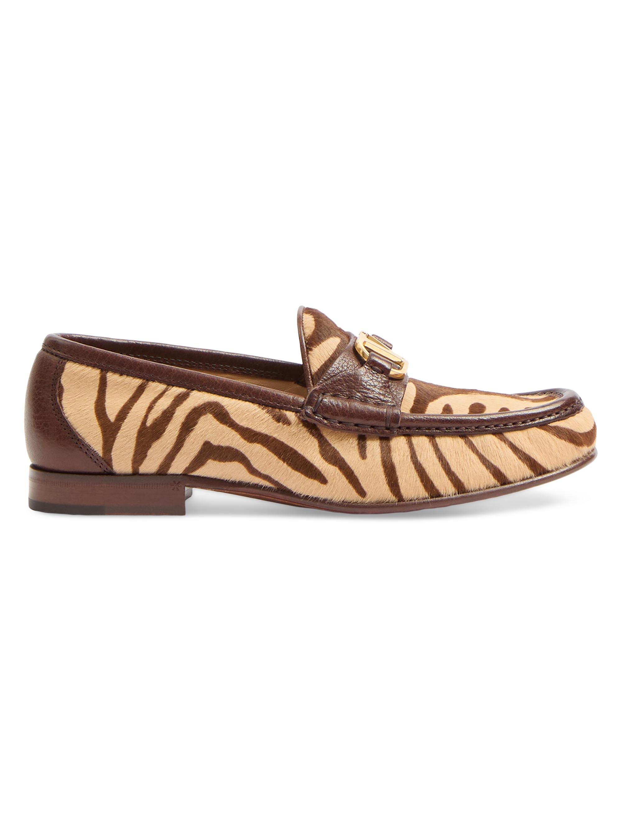 VALENTINO 38.5 ゴールド ローファー Vロゴ　アンティーク仕上げ VALENTINO 38.5 ゴールド ローファー Vロゴ アンティーク仕上げ