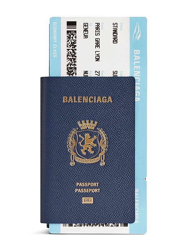 0400022242574_PASSPORTBLUE?wid 0400022242574_PASSPORTBLUE?wid