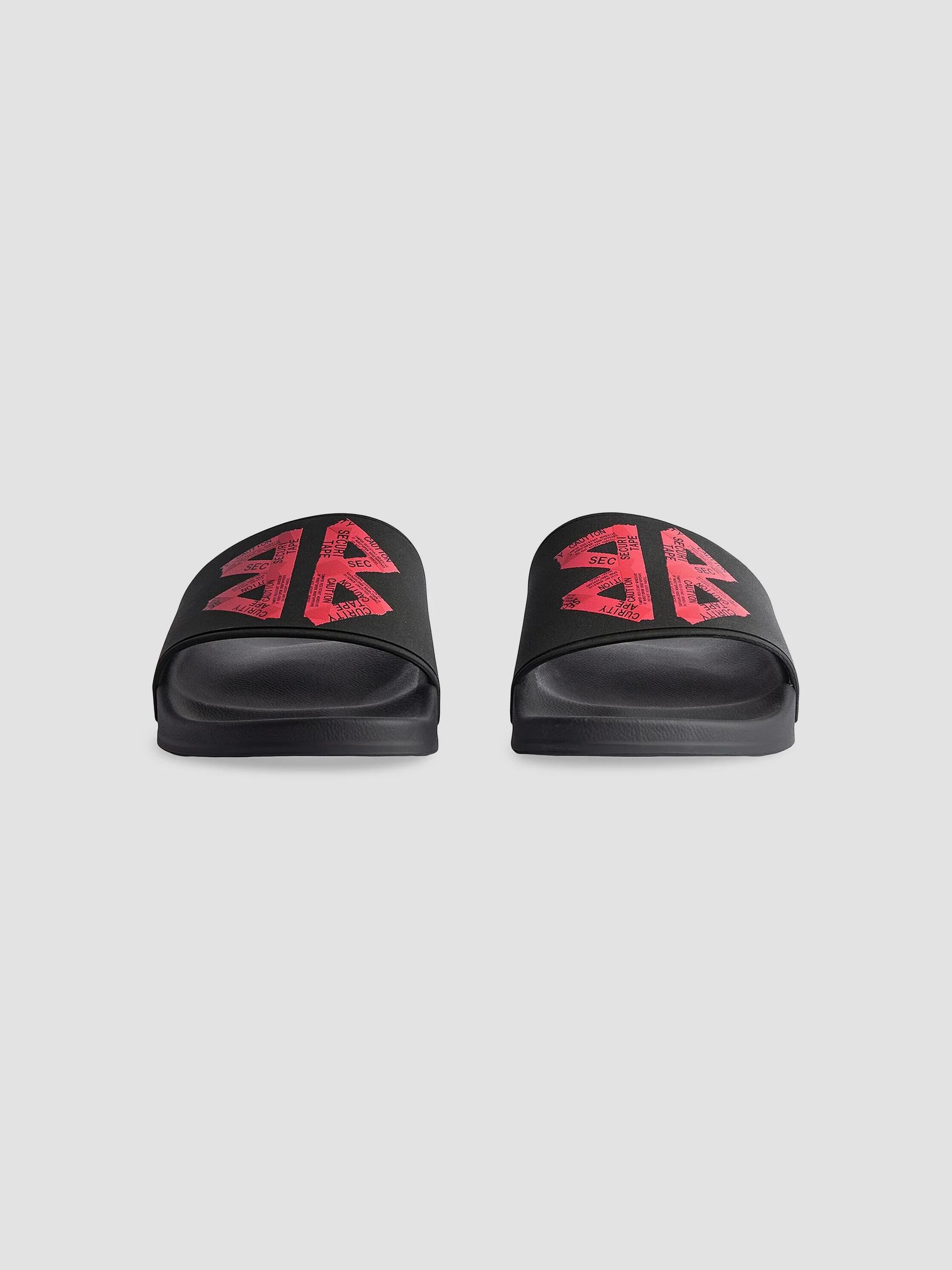 新品未使用品✨BALENCIAGA シャワサンPool Slideロゴ41赤 Balenciaga Pool Slide Sandals | Saks Fifth Avenue