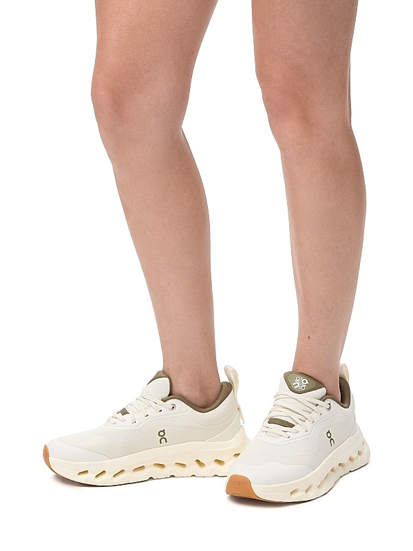 Shop LOEWE LOEWE x On Women's Cloudtilt 2.0 Low-Top Sneakers Shop LOEWE LOEWE x On Women's Cloudtilt 2.0 Low-Top Sneakers