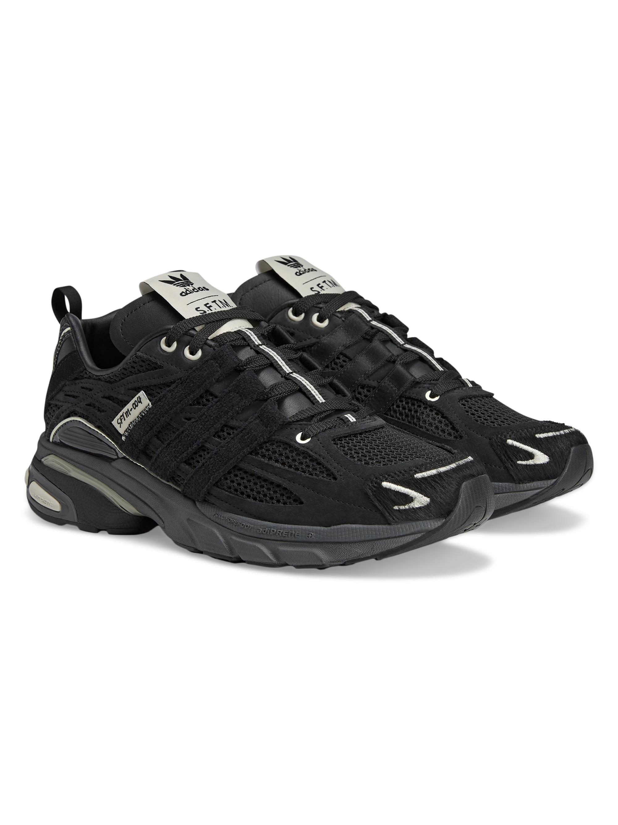 ウォーキング・ランニングウェア adidas Adistar Cushion SFTM 27.5 adidas Black Adistar Cushion SFTM Sneakers