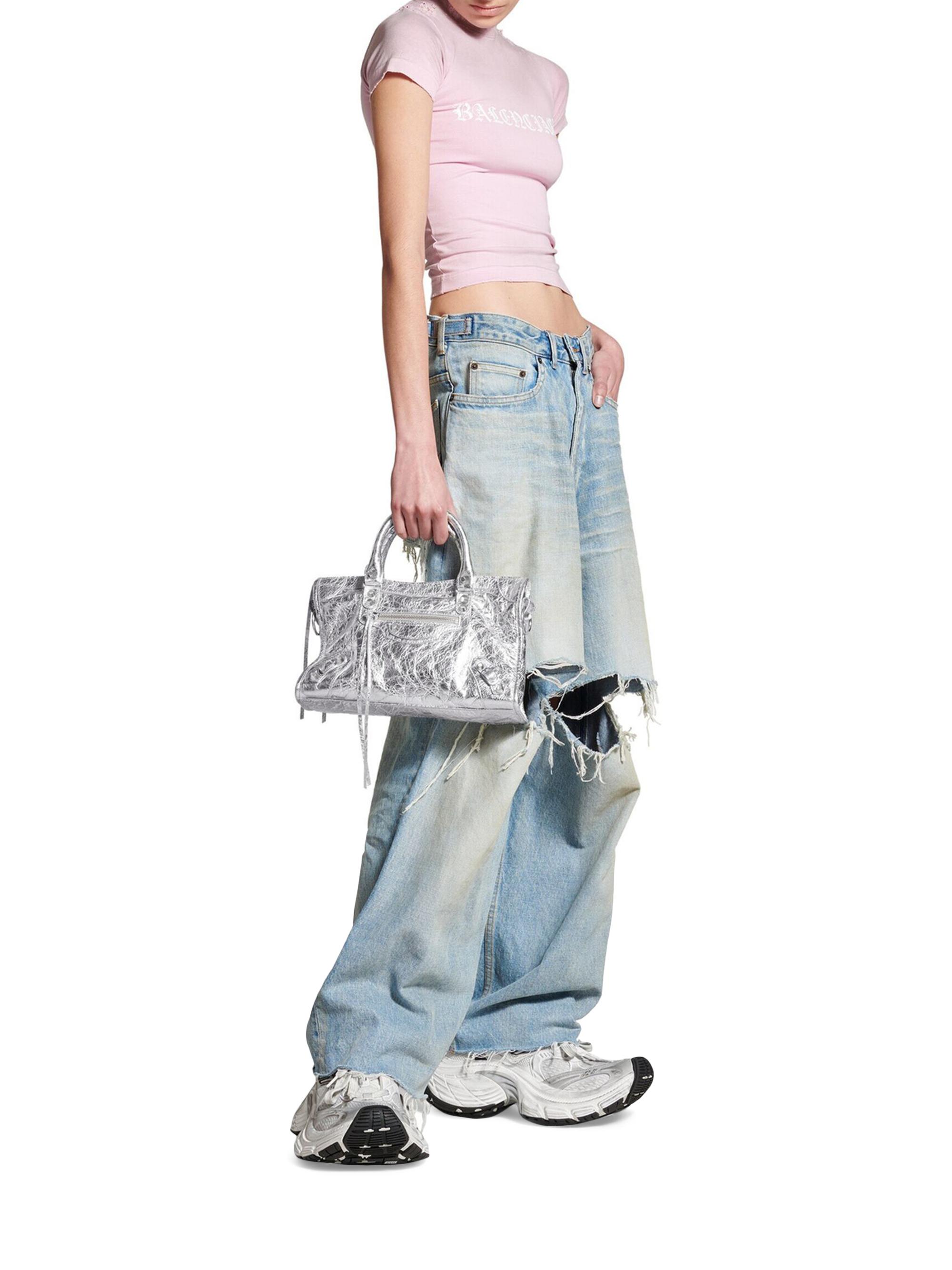 BALENCIAGA シルバー ケース BALENCIAGA Metallic Logo Leather