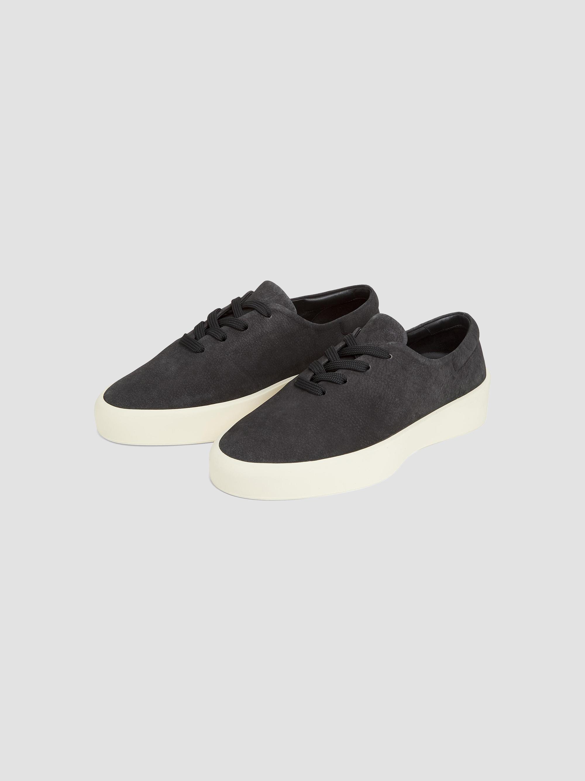 SAKS限定 FEAR OF GOD 101 LACE UP SNEAKER42 Fear of God New 101 Low-Top Suede Sneakers | Saks Fifth Avenue