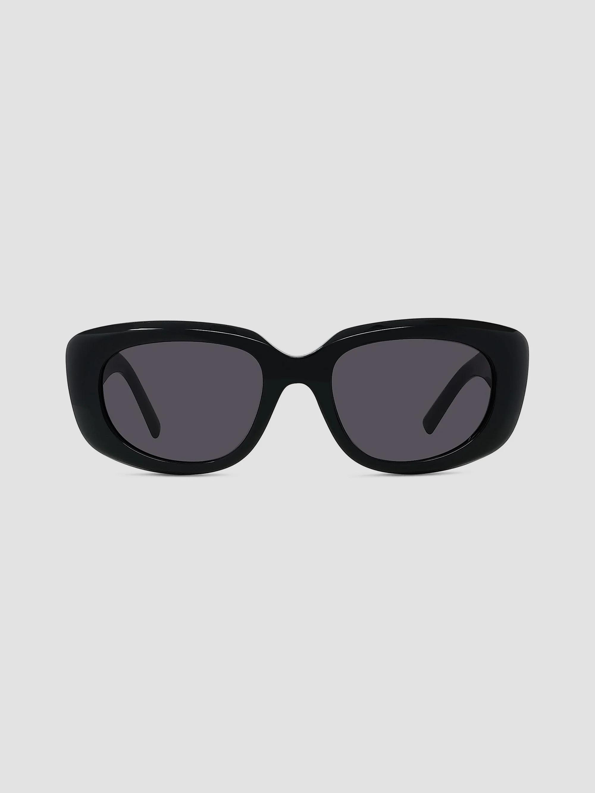GIVENCHY 　サングラス 　L108−81 専用ケース付き GIVENCHY サングラス L108−81 専用ケース付き Givenchy 54MM Oval