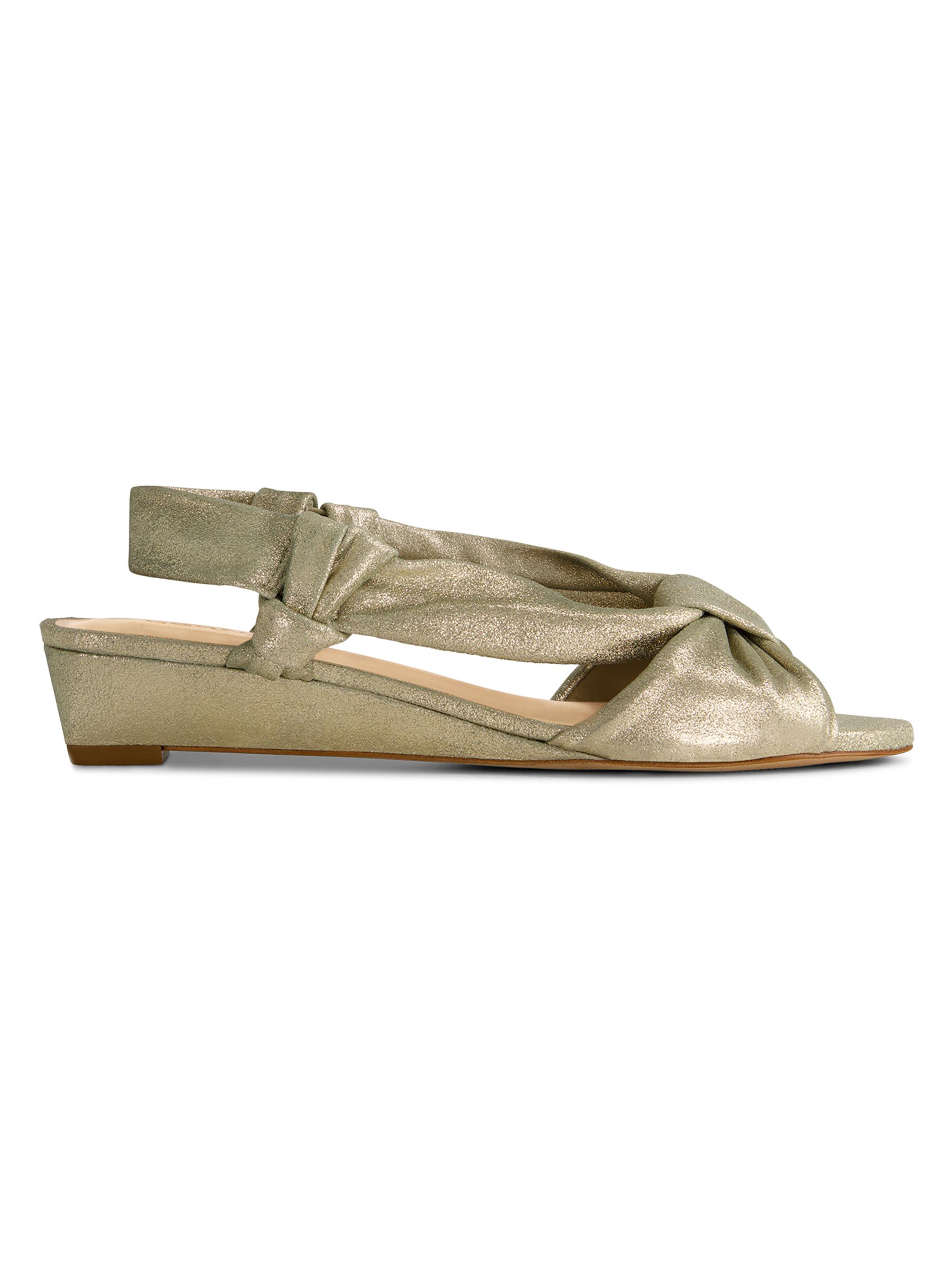 Bernardo Women's Winifred Slingback Wedges - Champagne