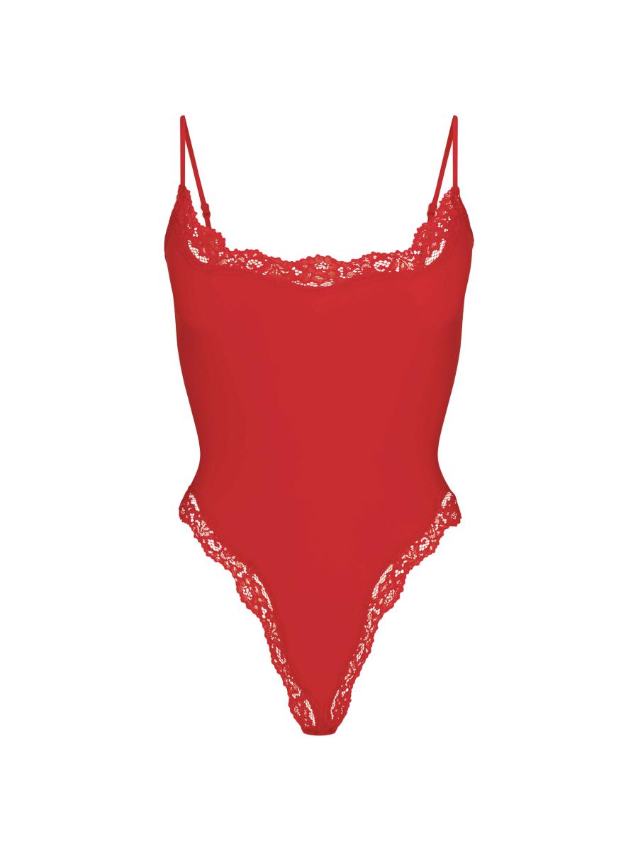 トップス SKIMS LACE BODYSUIT fits everybody SKIMS Fits Everybody Lace Cami Bodysuit | Saks Fifth Avenue