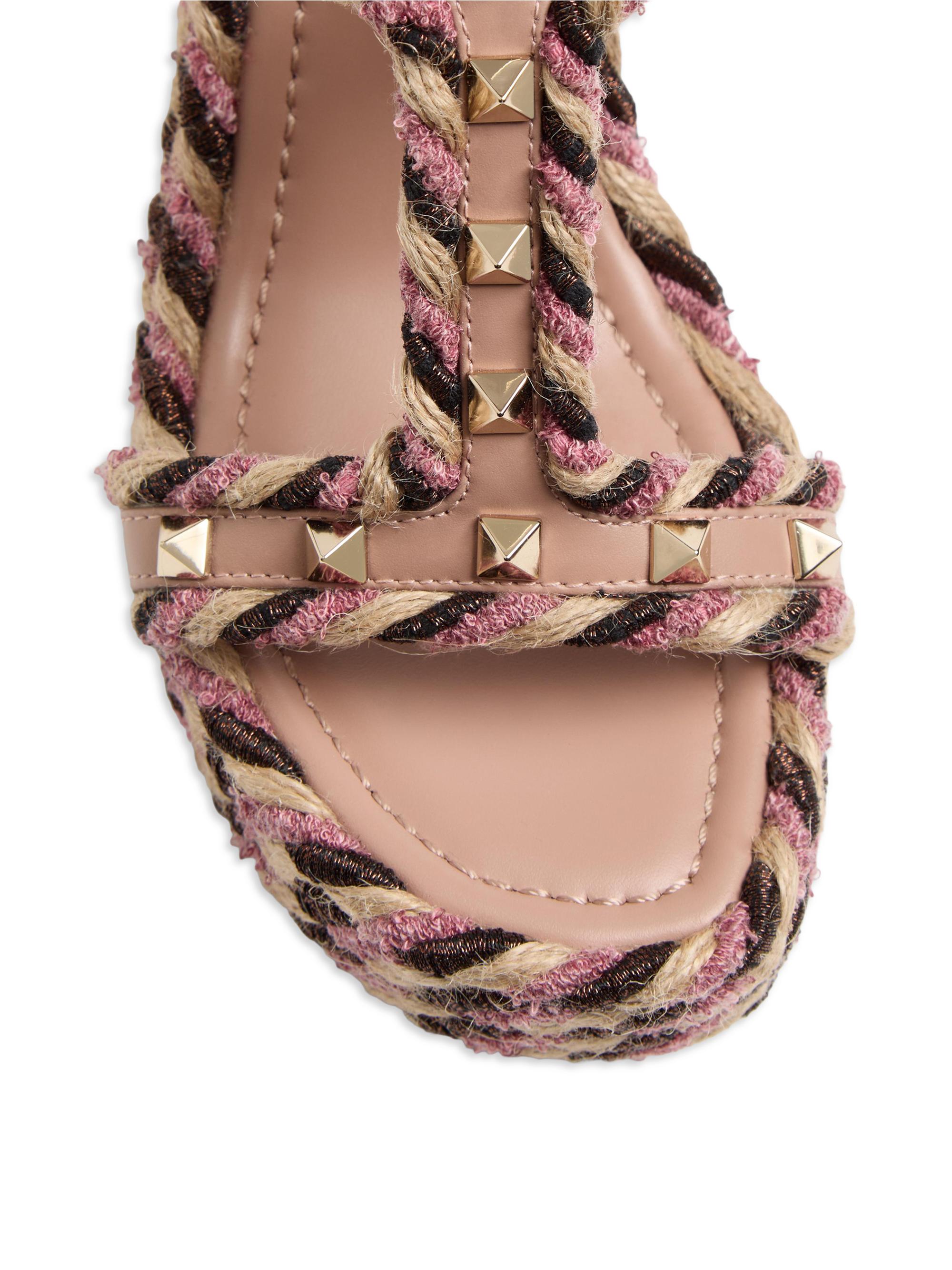 ROCKSTUD WEDGE 85 MM IN BRONZE BROWN CALFSKIN