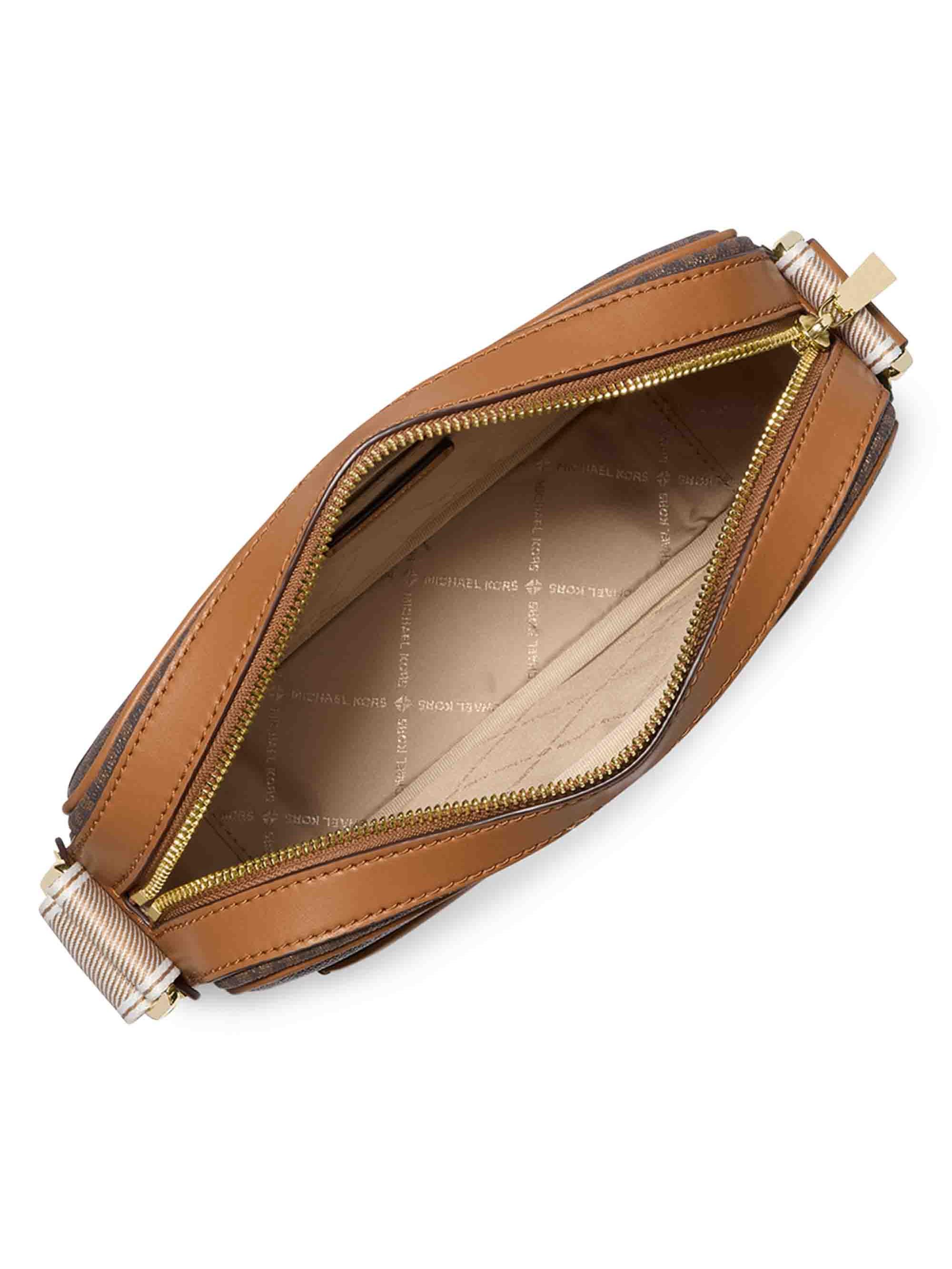 バッグ Jossie Furuya  MICHAEL KORS MAEVE MICHAEL Michael Kors Maeve Large Logo Crossbody Bag with Card Case