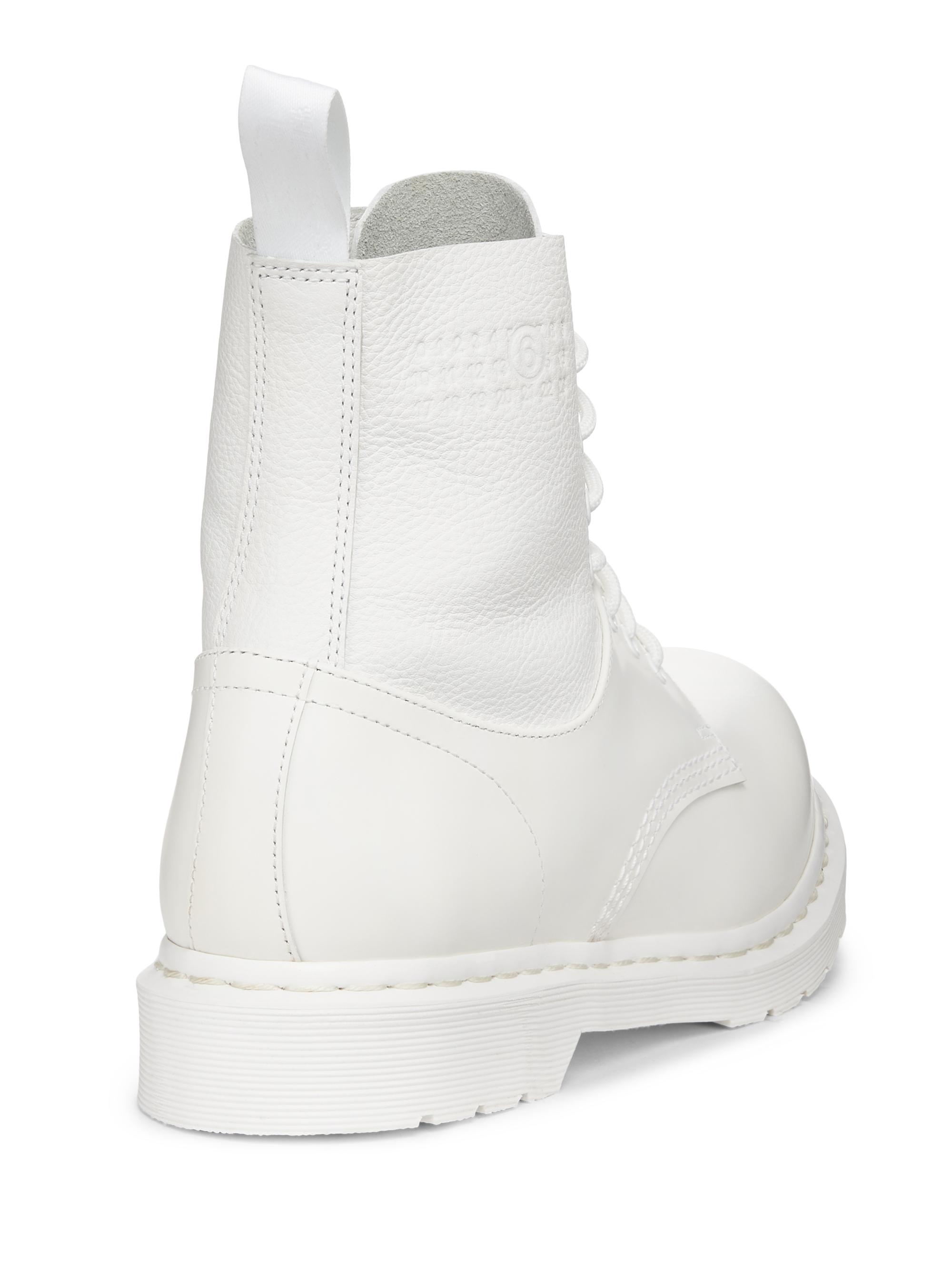 MM6 マルタンマルジェラ　ホワイト　ブーツ MM6 Maison Margiela Dr. Martens x MM6 Maison Margiela Eye No Steel