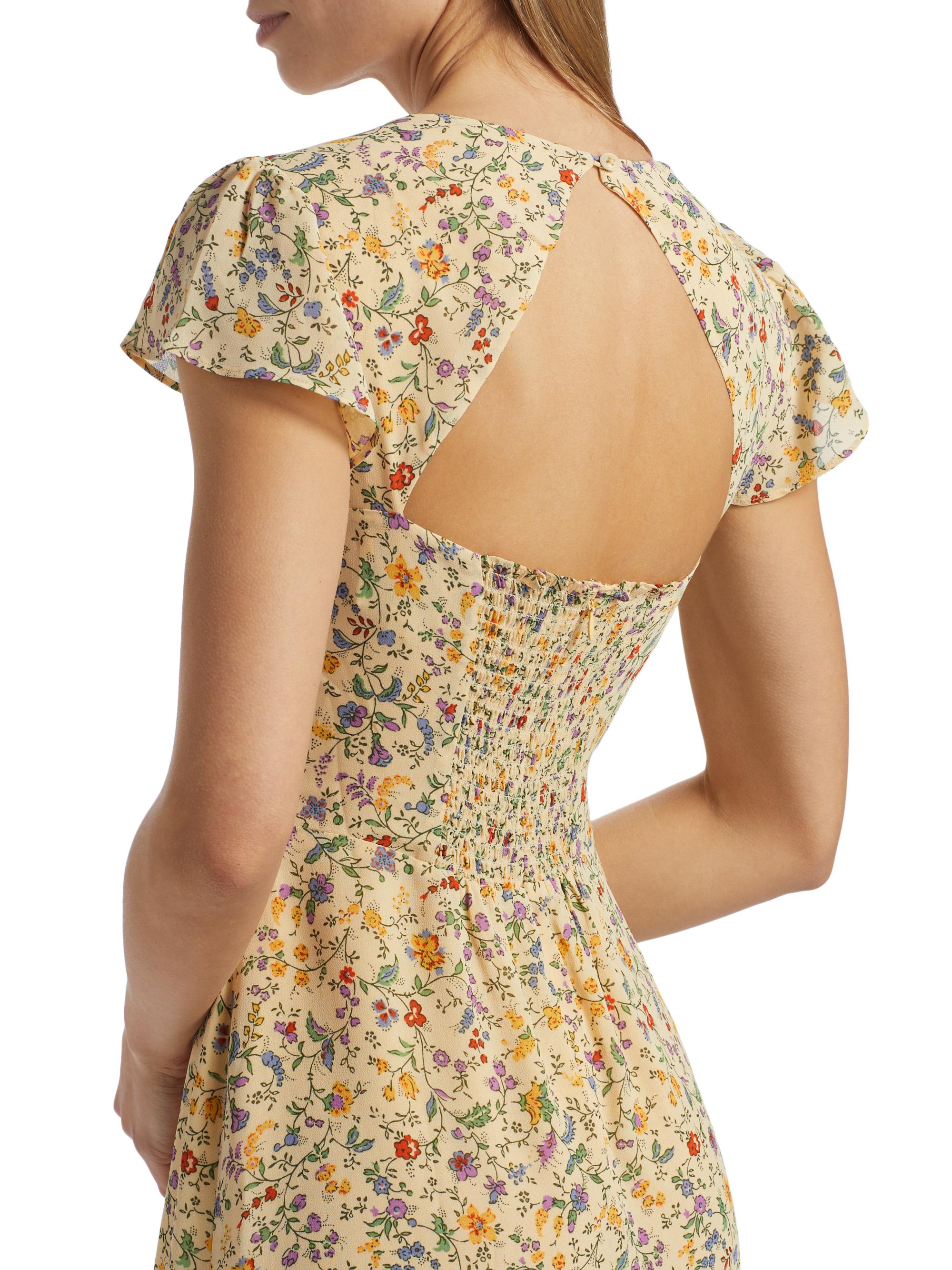 reformation rosi midi dress Elle || ElleBlogs.com | On ElleBlogs.com: sharing a review of the Reformation  Rosi Dress, which is 25% off during the @reformation storewide sale . . .  Follow my
