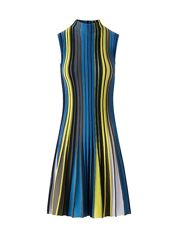 akris punto dress Flower Eyelet Embroidered Handkerchief in Green Tea, 8 a crewneck Akris Punto Sleeveless Asymmetric Midi