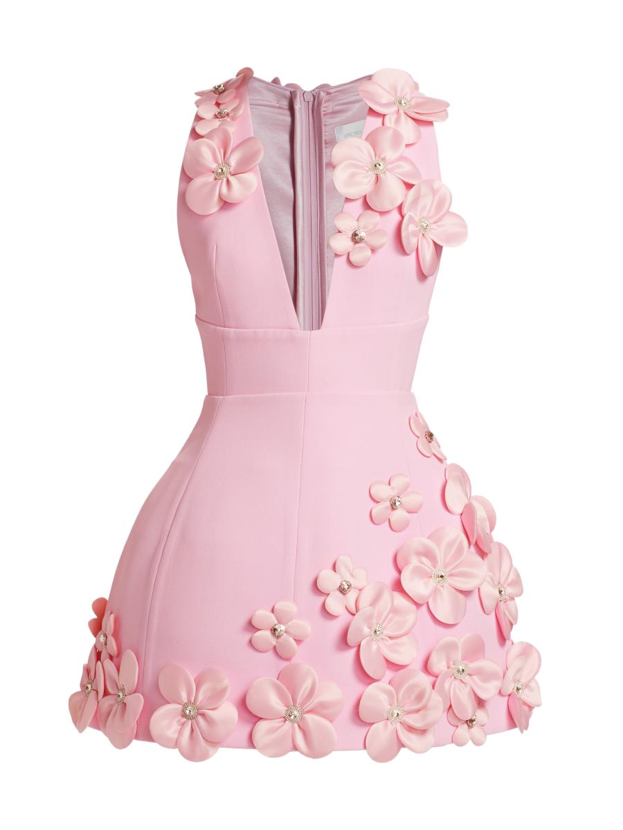bronx and banco mini dress scalloped hem Model is wearing a size XS. Bronx Banco Estelle Floral Applique