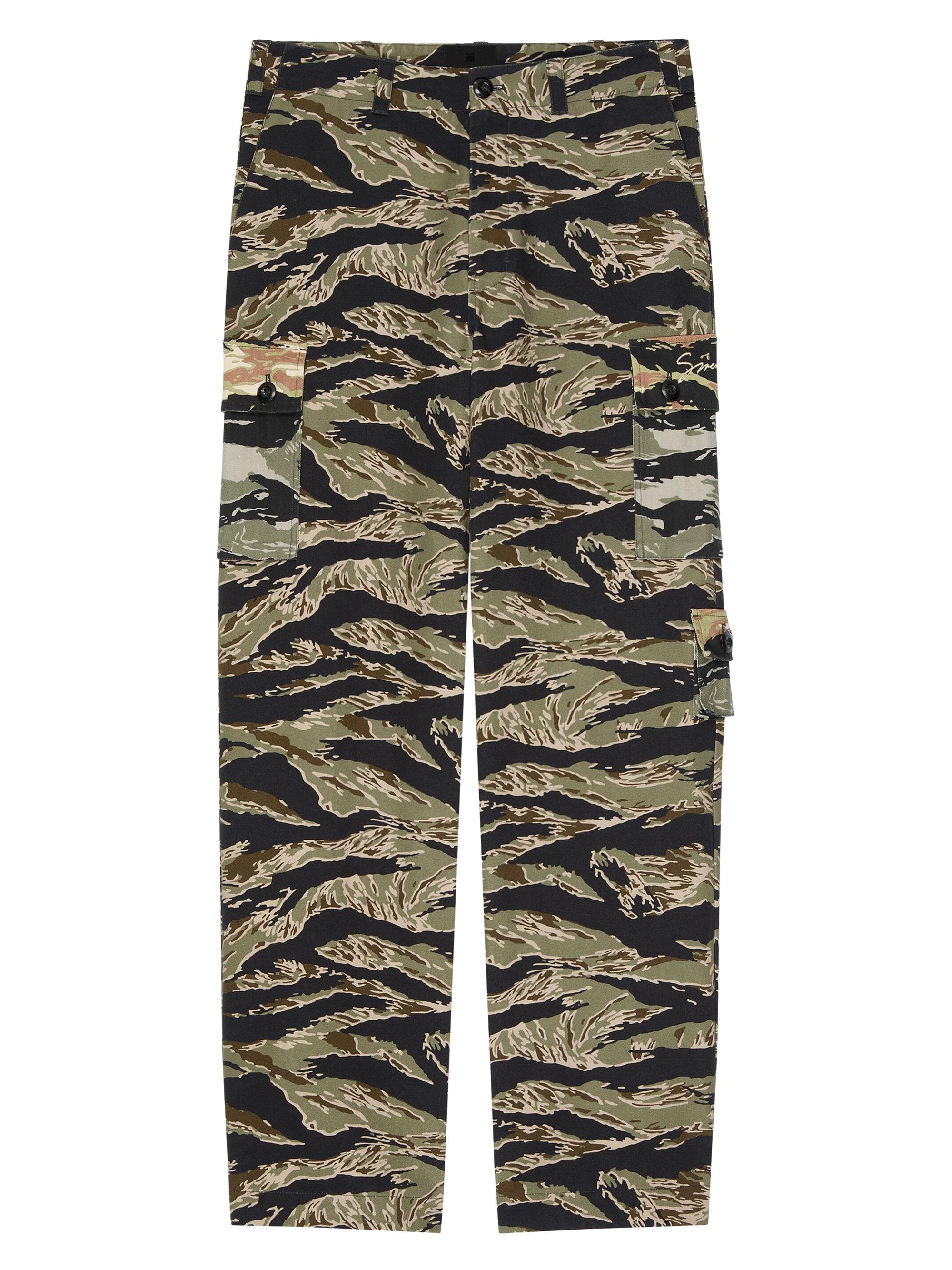 Givenchy Men's Cargo Pants in Cotton with Camo Print
