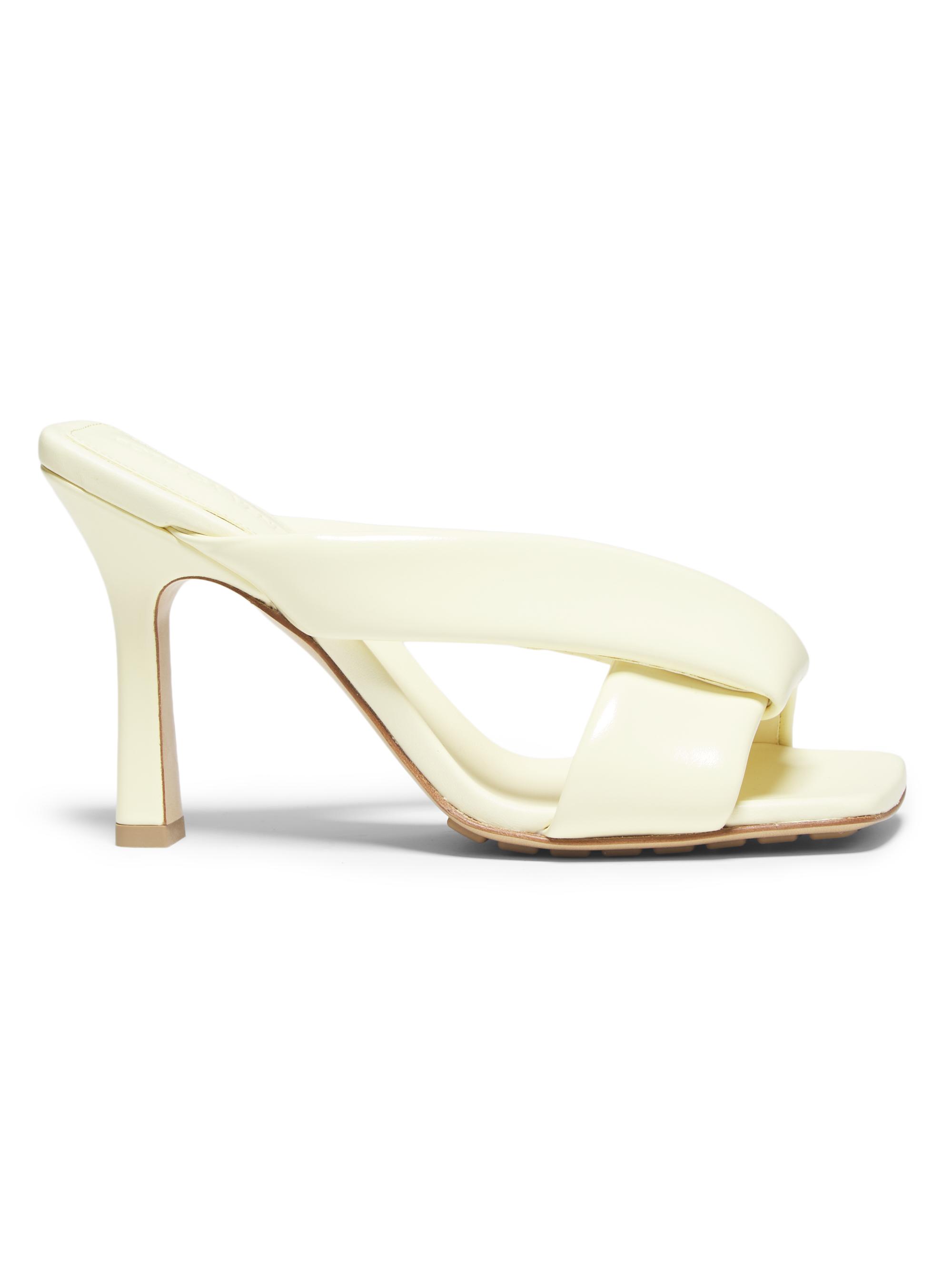 Bottega Veneta Women's 90MM Interwoven Leather Mules - Camomile