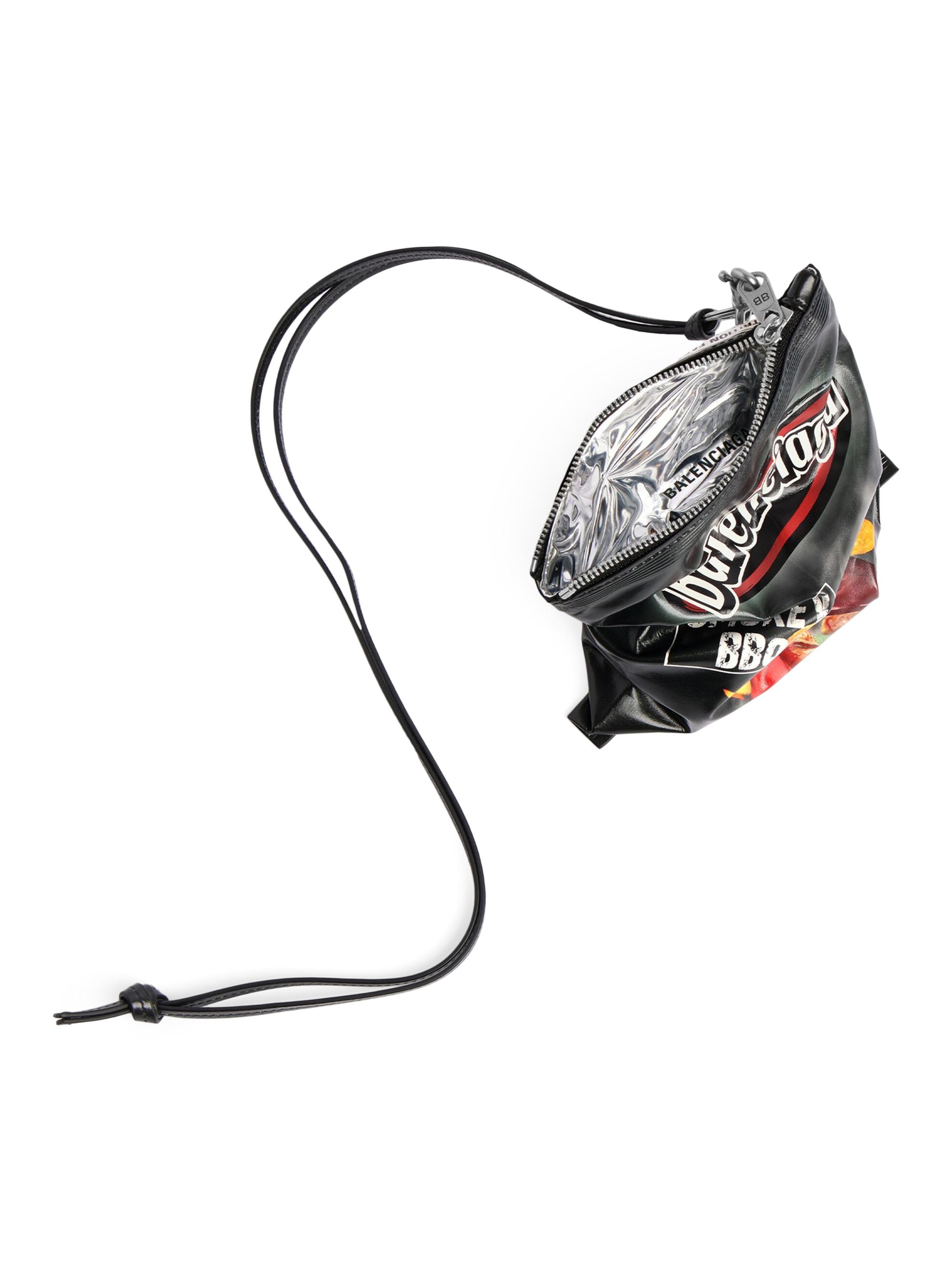 Balenciaga バレンシアガ　チップス　ポーチ Balenciaga バレンシアガ チップス ポーチ - メルカリ