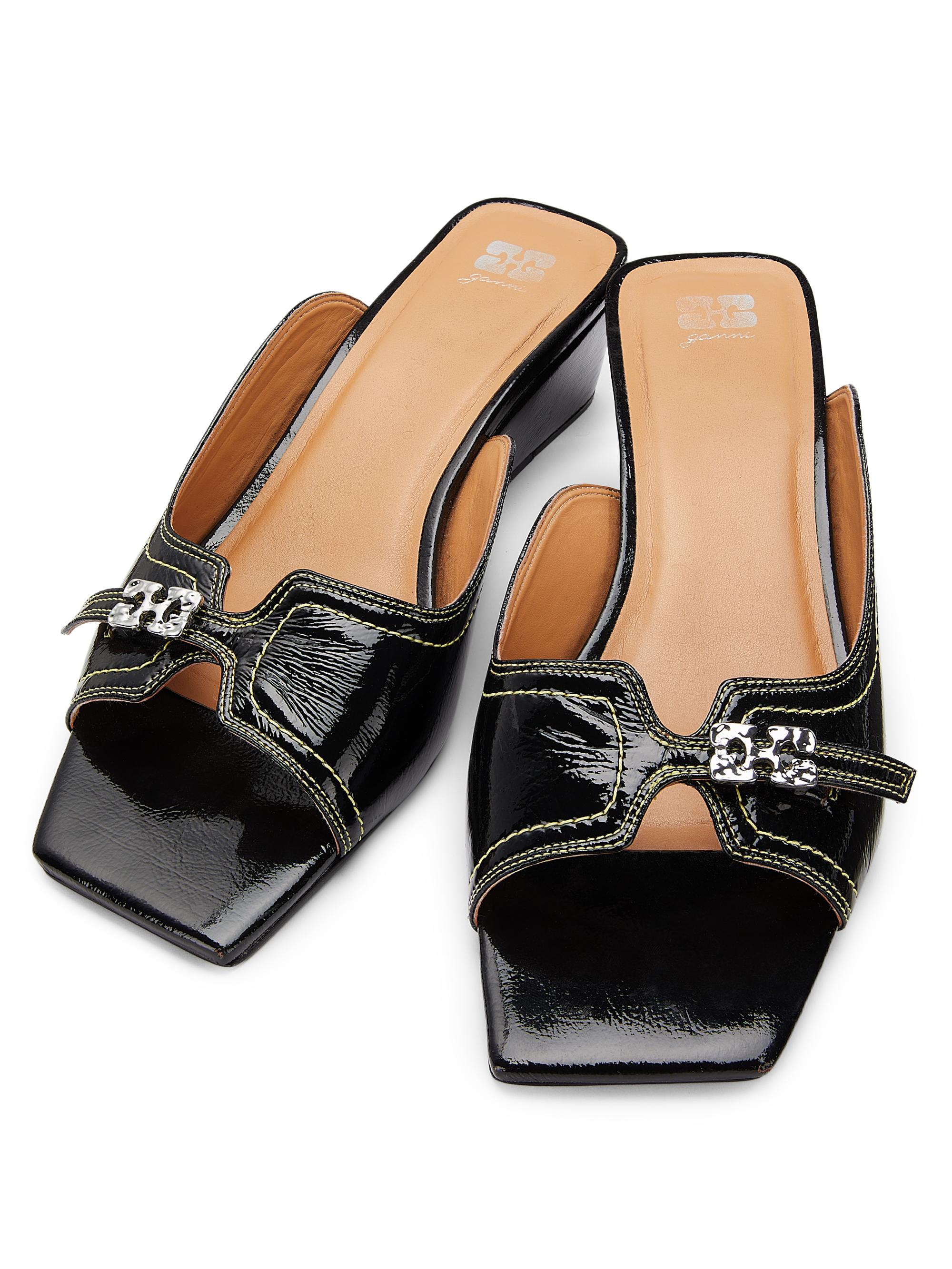 【美品】GANNI ブラック ミュール 38 Ganni Butterfly Wedge Mule Sandals | Saks Fifth Avenue
