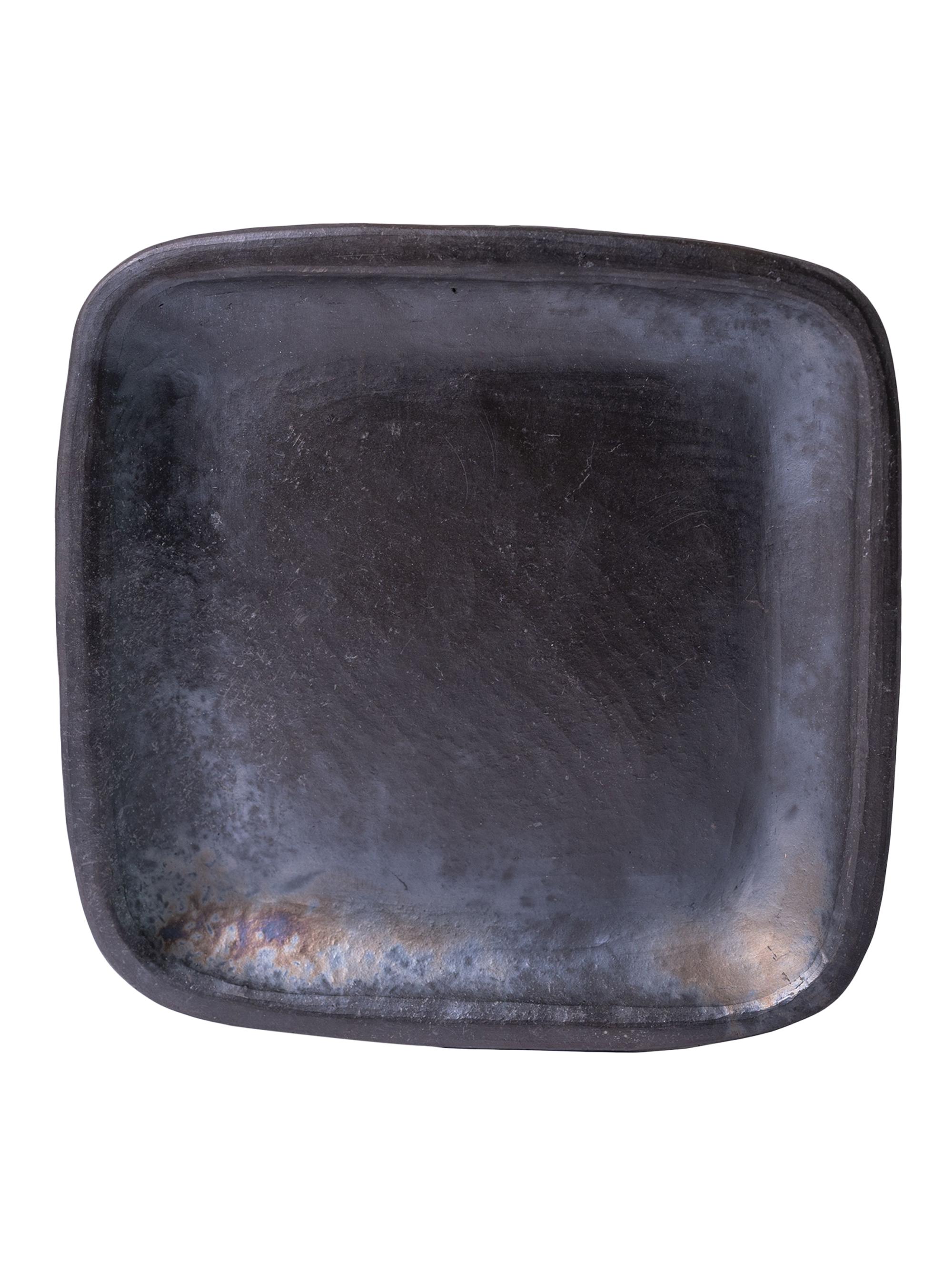 Verve Culture Longpi Pottery Dinner Plate Small - Set of 2 - Black