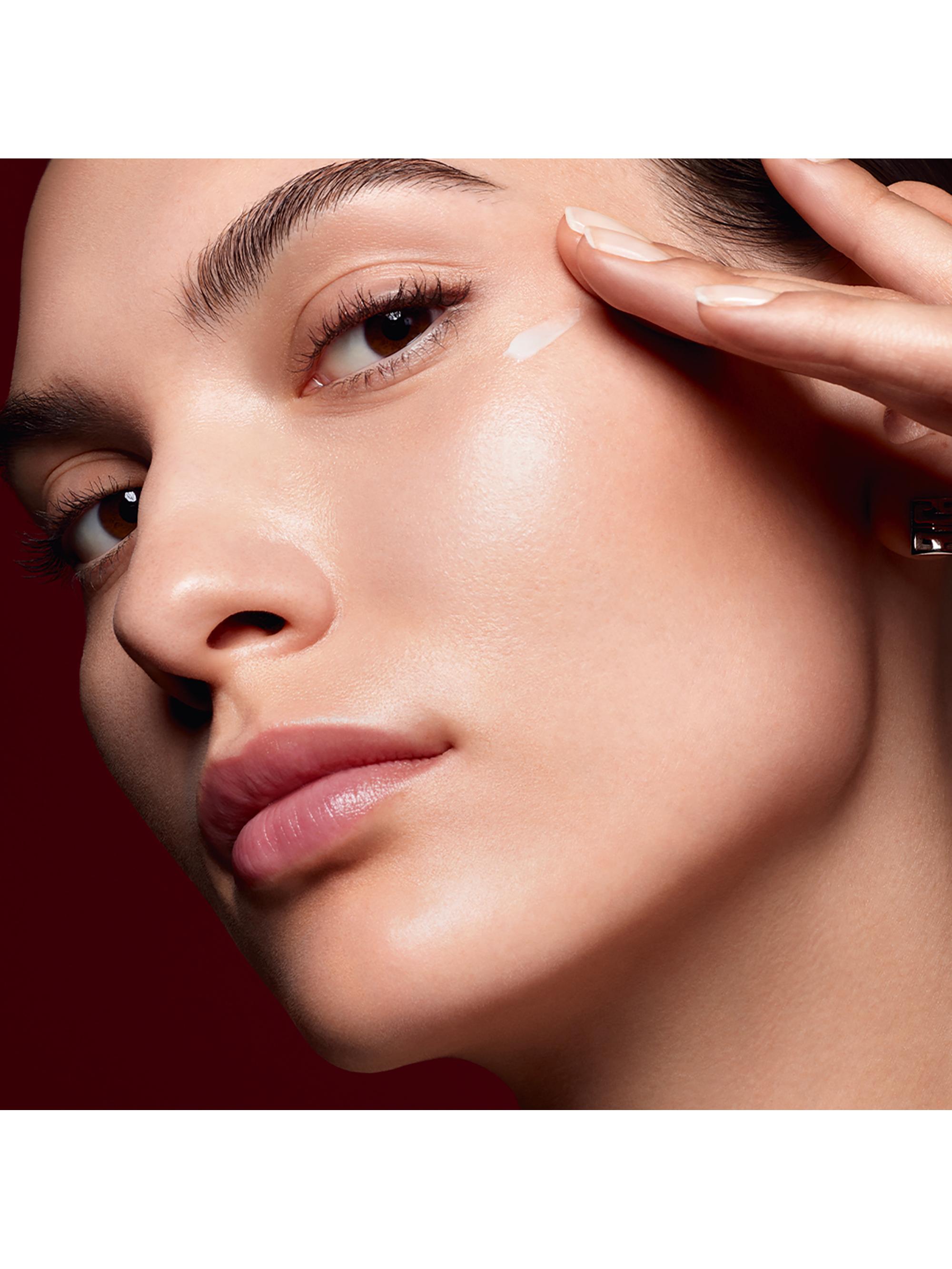 Givenchy Sculptural Crème Yeux アイクリーム Sculptural Eye Cream: Firming Eye Cream | Givenchy Beauty