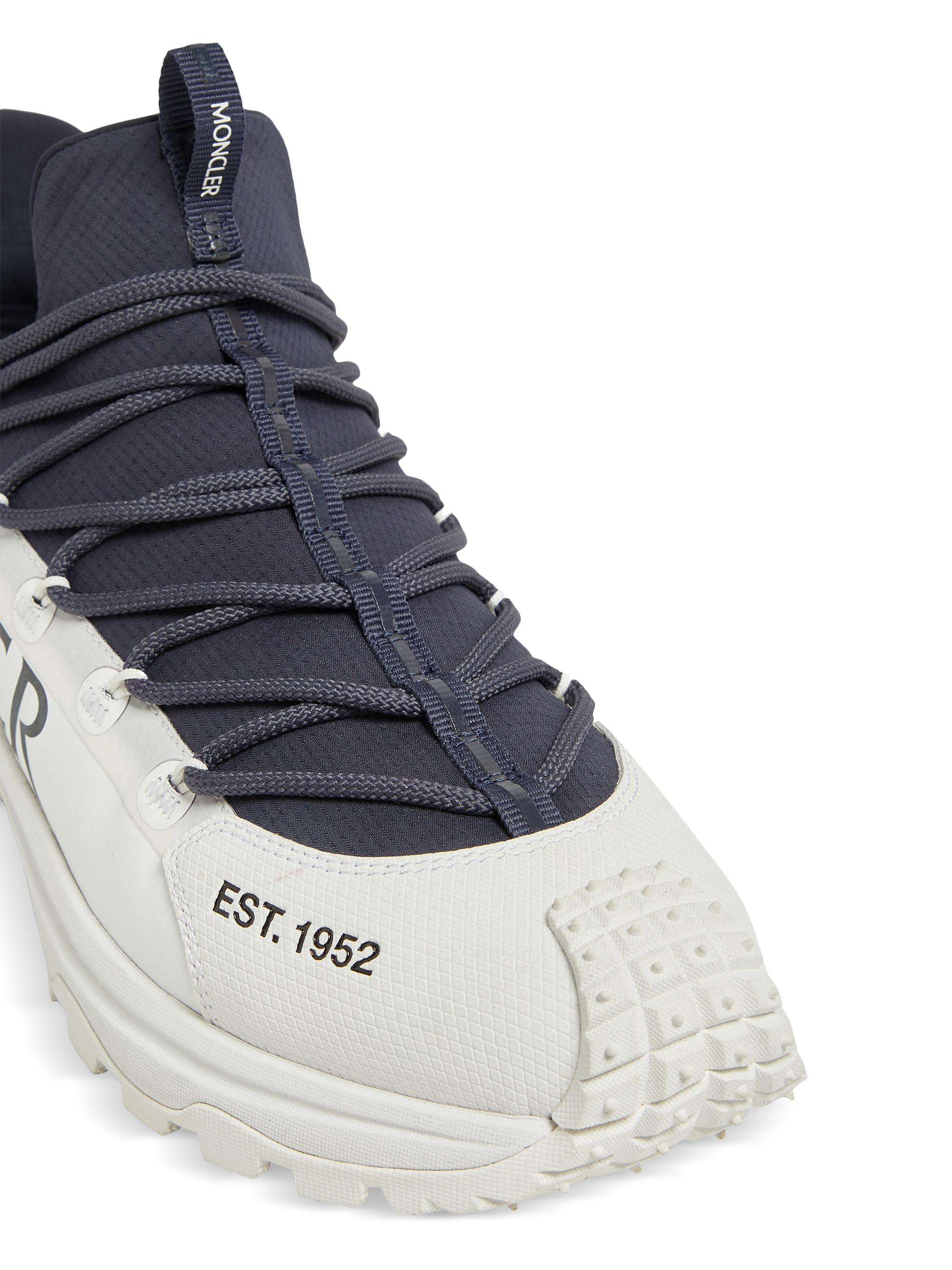 【新品未使用】MONCLER TRAILGRIP LITE 2 スニーカー 0400022659880_WHITEBLUE?wid=