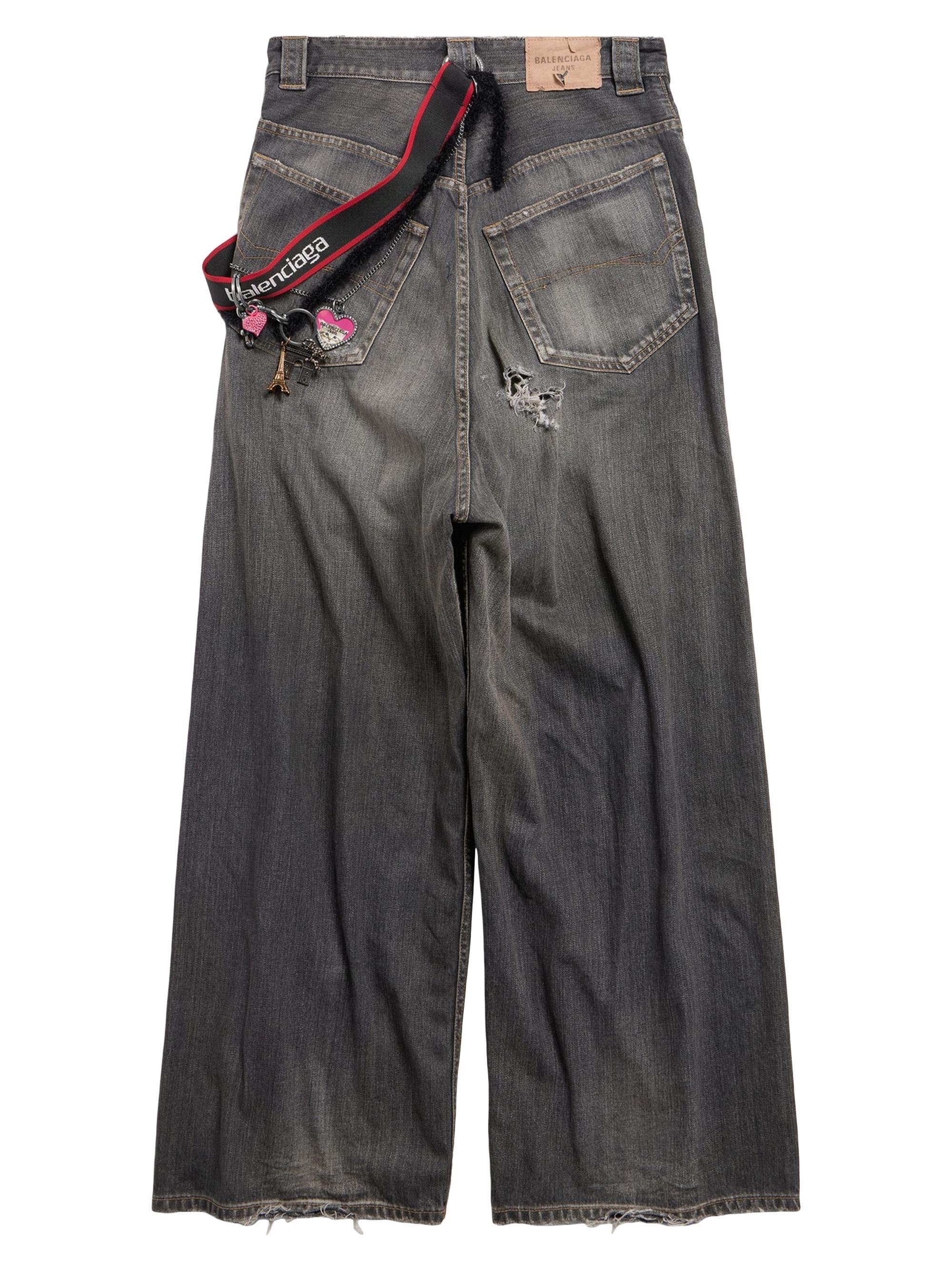 パンツ BALENCIAGA / Dark Grey Distressed Denim Distressed low-rise wide-leg jeans in grey - Balenciaga | Mytheresa