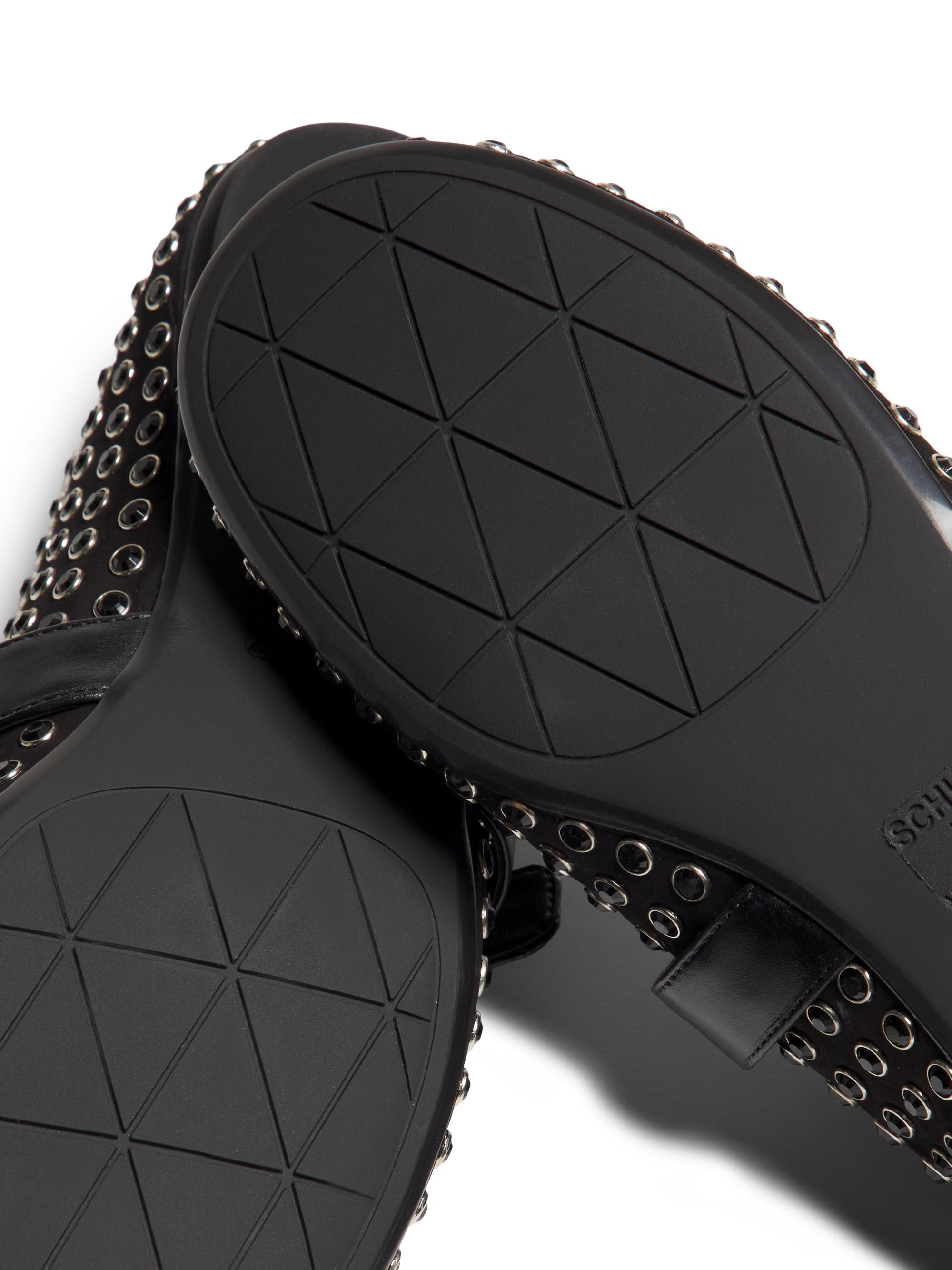 Saks Fifth Avenue
 Sabine Leather Ballet Flats