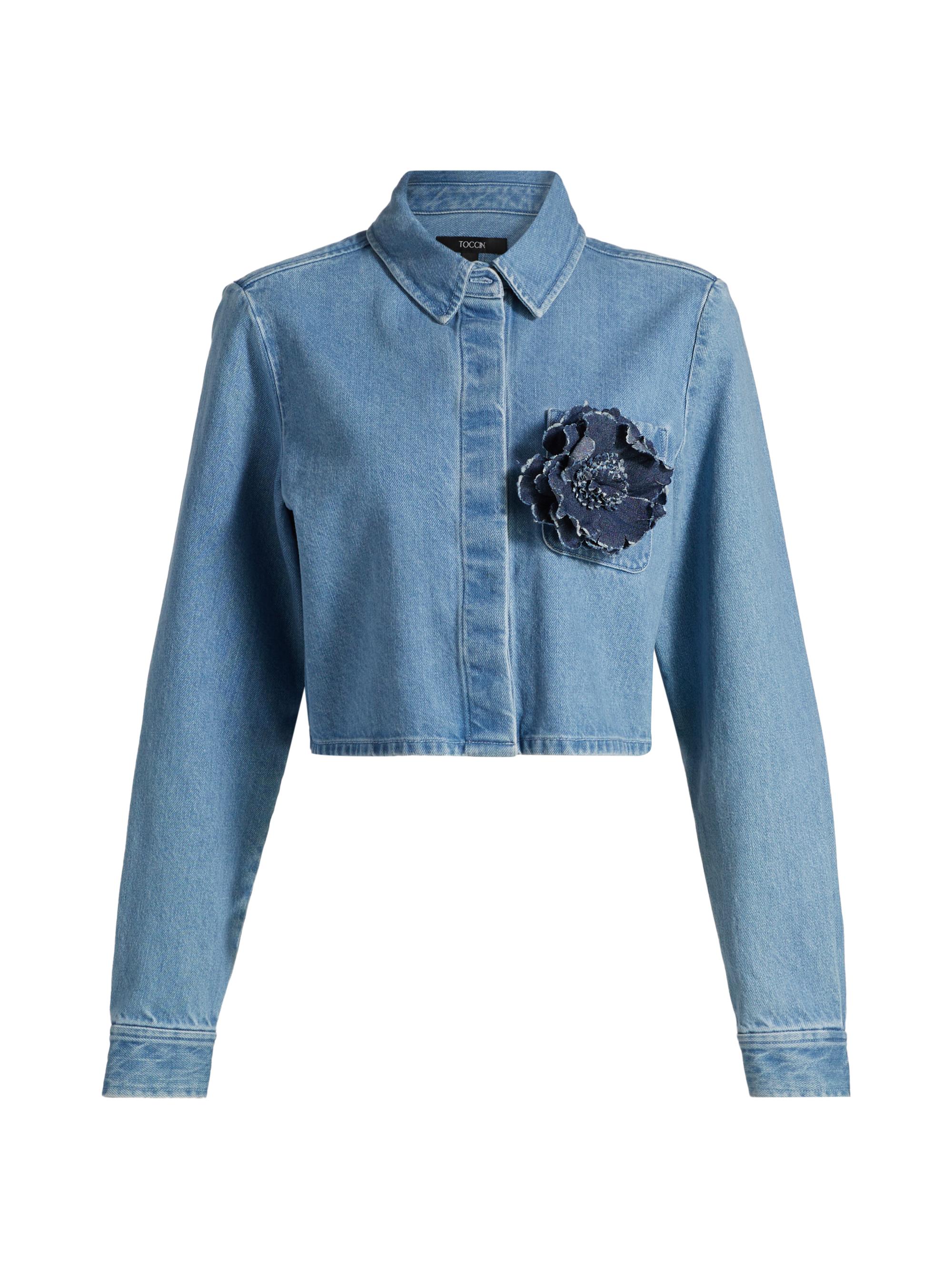 Toccin Women's Jilly Flower Cropped Blouse - Light Wash