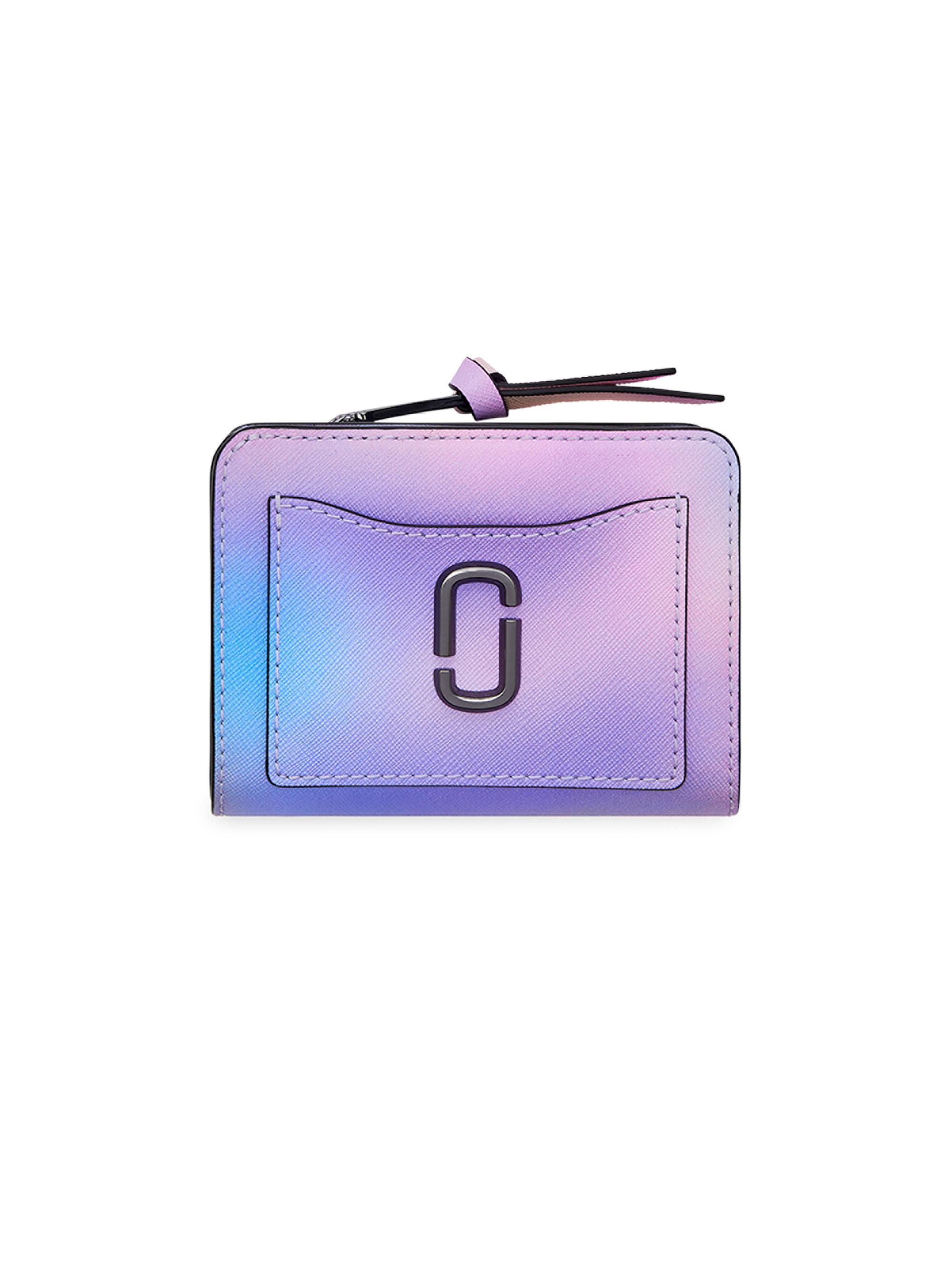 0400022768989?wid=600&hei=800&