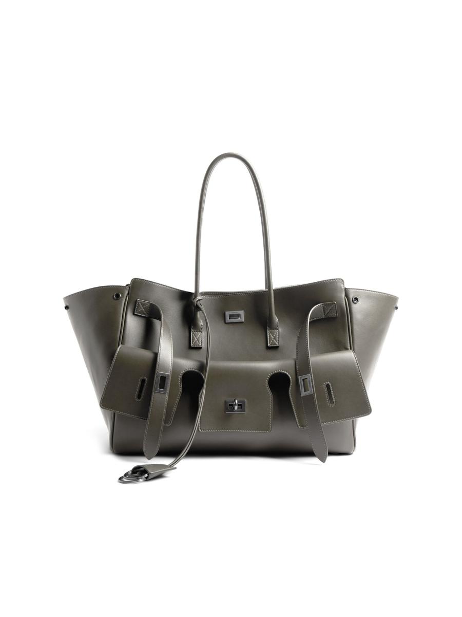 トートバッグ Balenciaga Carry All Hampton Small Tote Bag Balenciaga Hampton Small Smooth Leather Tote Bag | Neiman Marcus