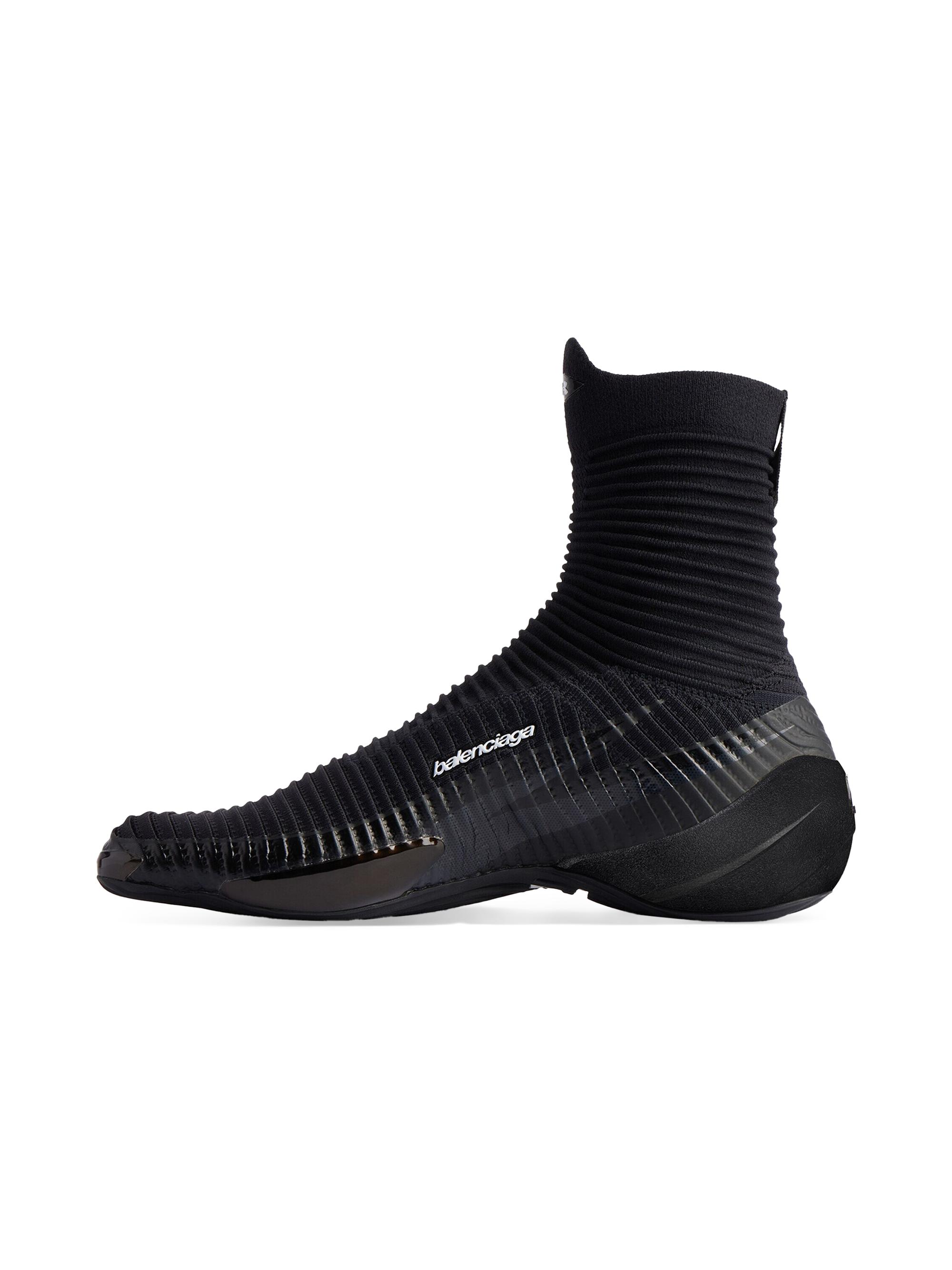 BALENCIAGA × UNDER ARMOUR®︎ HYPER スニーカー Balenciaga Under Armour® Hyper Sneakers | Saks Fifth Avenue