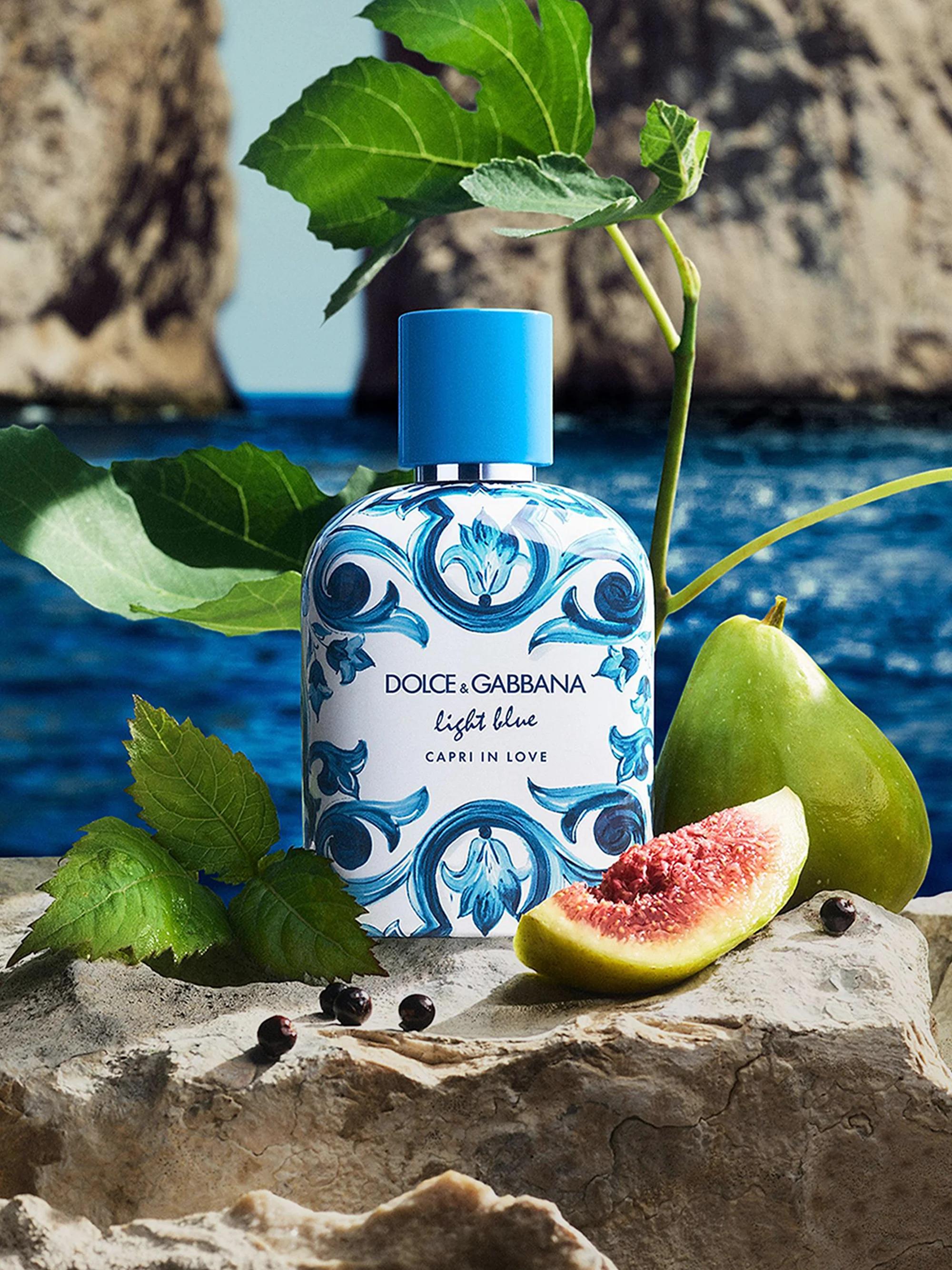 ミ*ん様 DOLCE&GABBANA LightBlue CapriInLove Dolce&Gabbana Light Blue Capri In Love Pour Homme Eau de Parfum