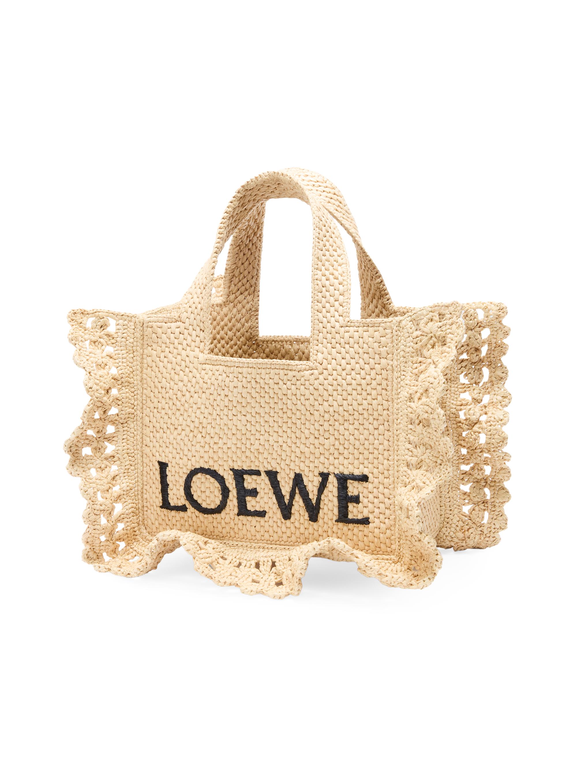 ラスト一点　新品　エディントンへようこそ Paula's Tee XL LOEWE LOEWE x Paula's Ibiza Font Raffia Tote Bag | Saks Fifth Avenue