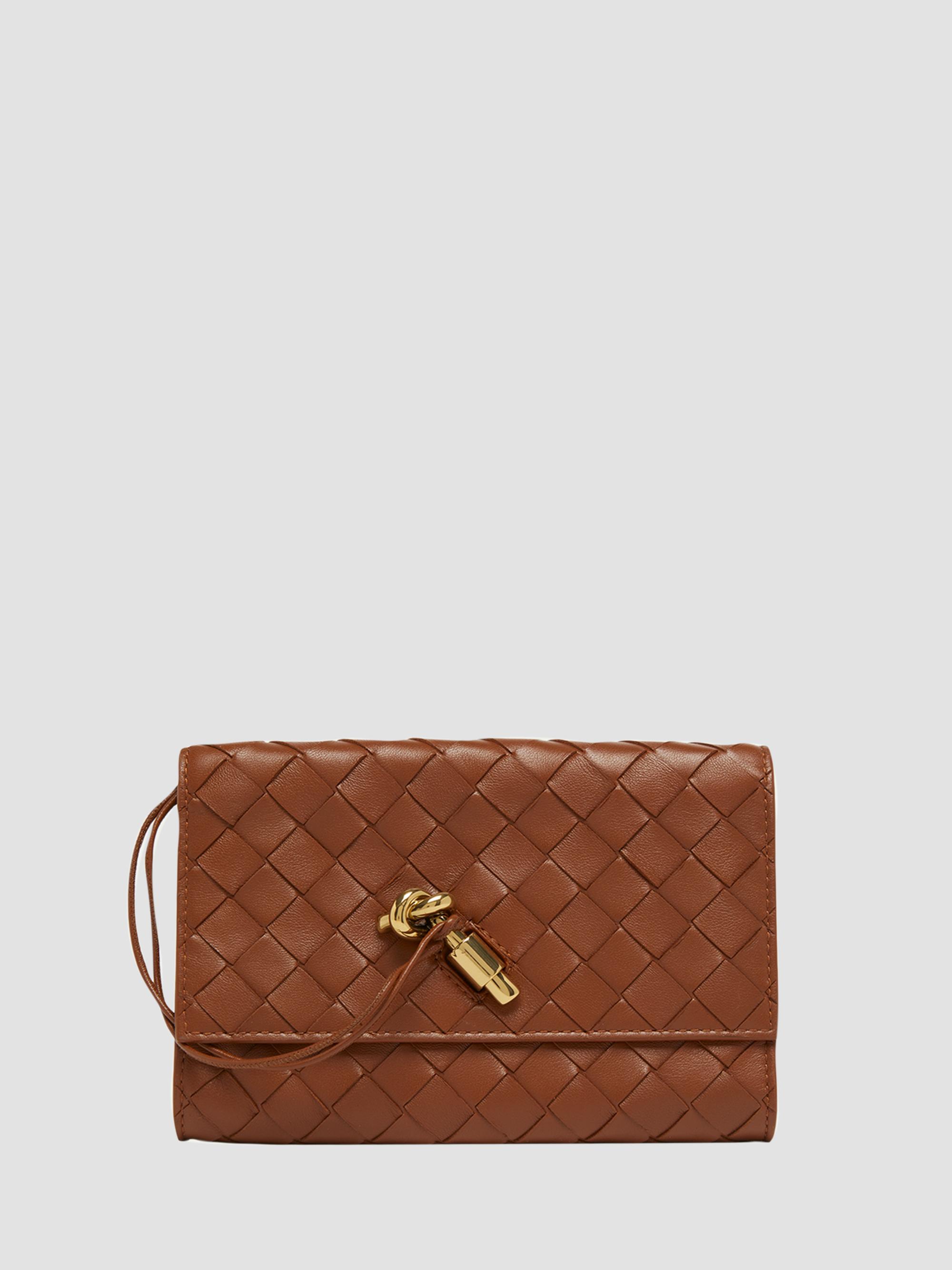 Bottega Veneta Women's Andiamo Intrecciato Leather Shoulder Bag - Tannin Muse Brass | Thumbnail 7