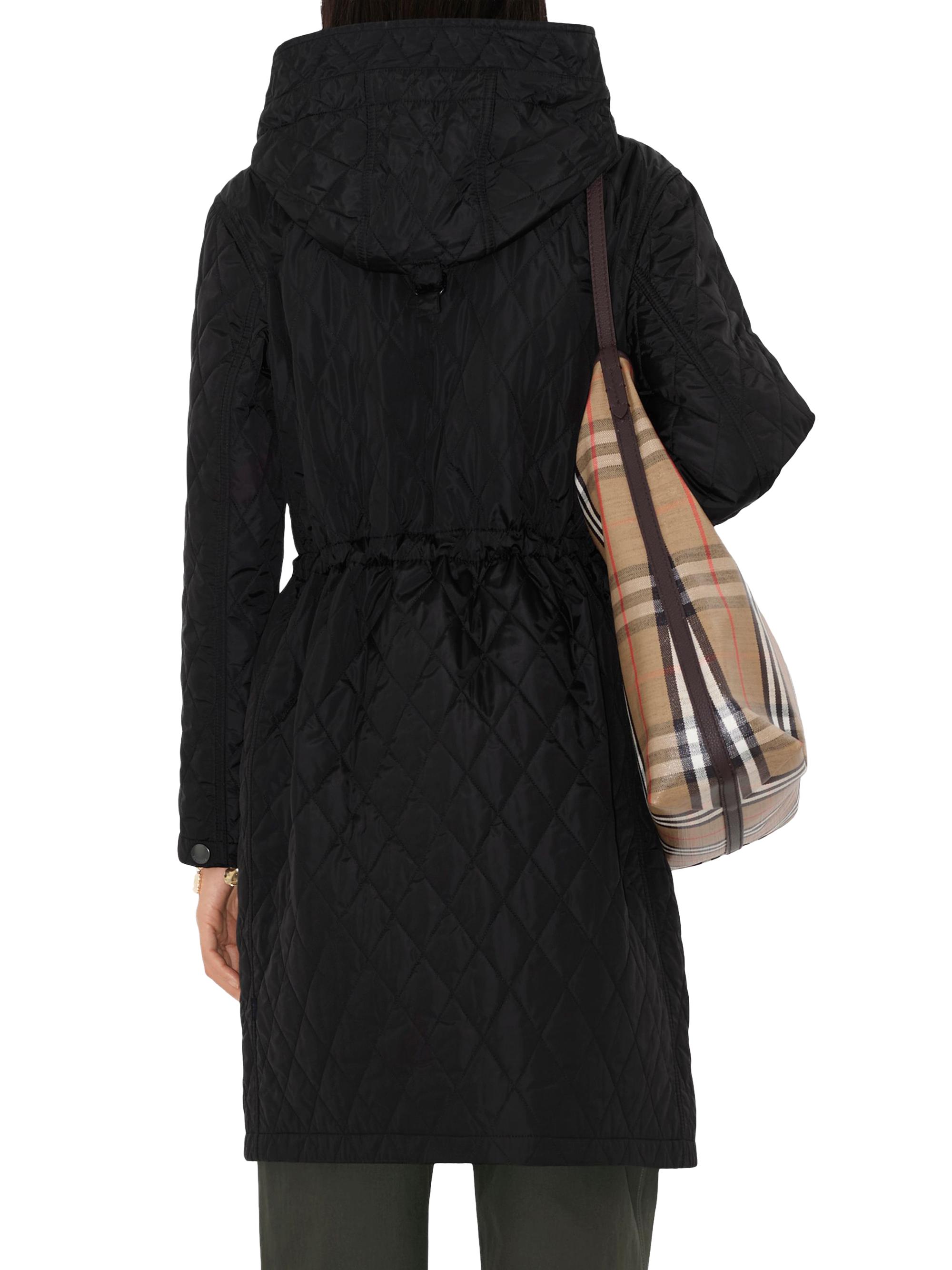 0400022895618_BLACK_A3?wid=830