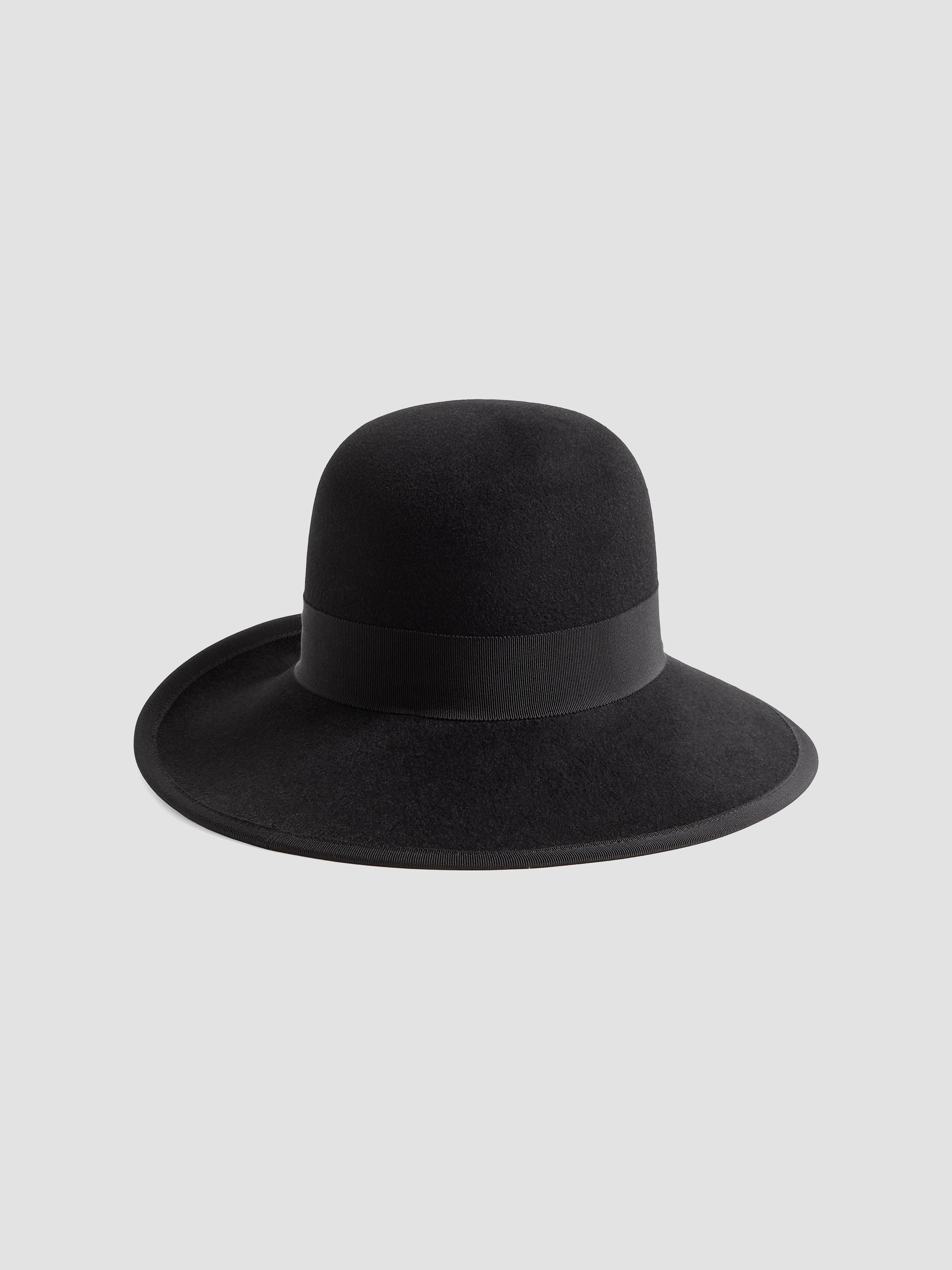 NWT VALENTINO GARAVANI Roman Stud Signature Rabbit Hair Felt Hat Size Small Valentino Garavani VLogo Signature Hat in Lapin Fabric  main image 3