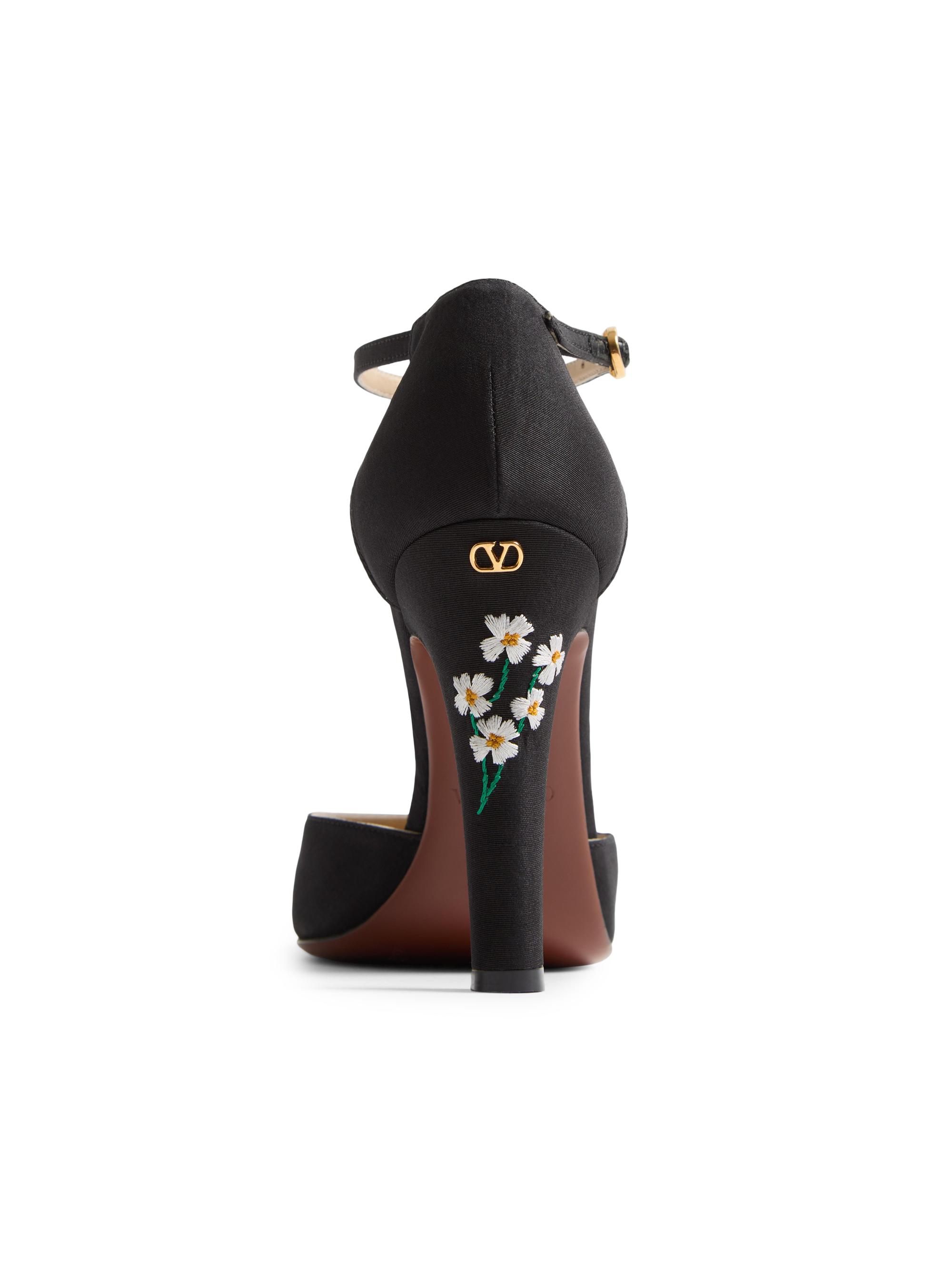 Valentino Garavani Hi Dolly Fabric 105MM Pumps with Floral