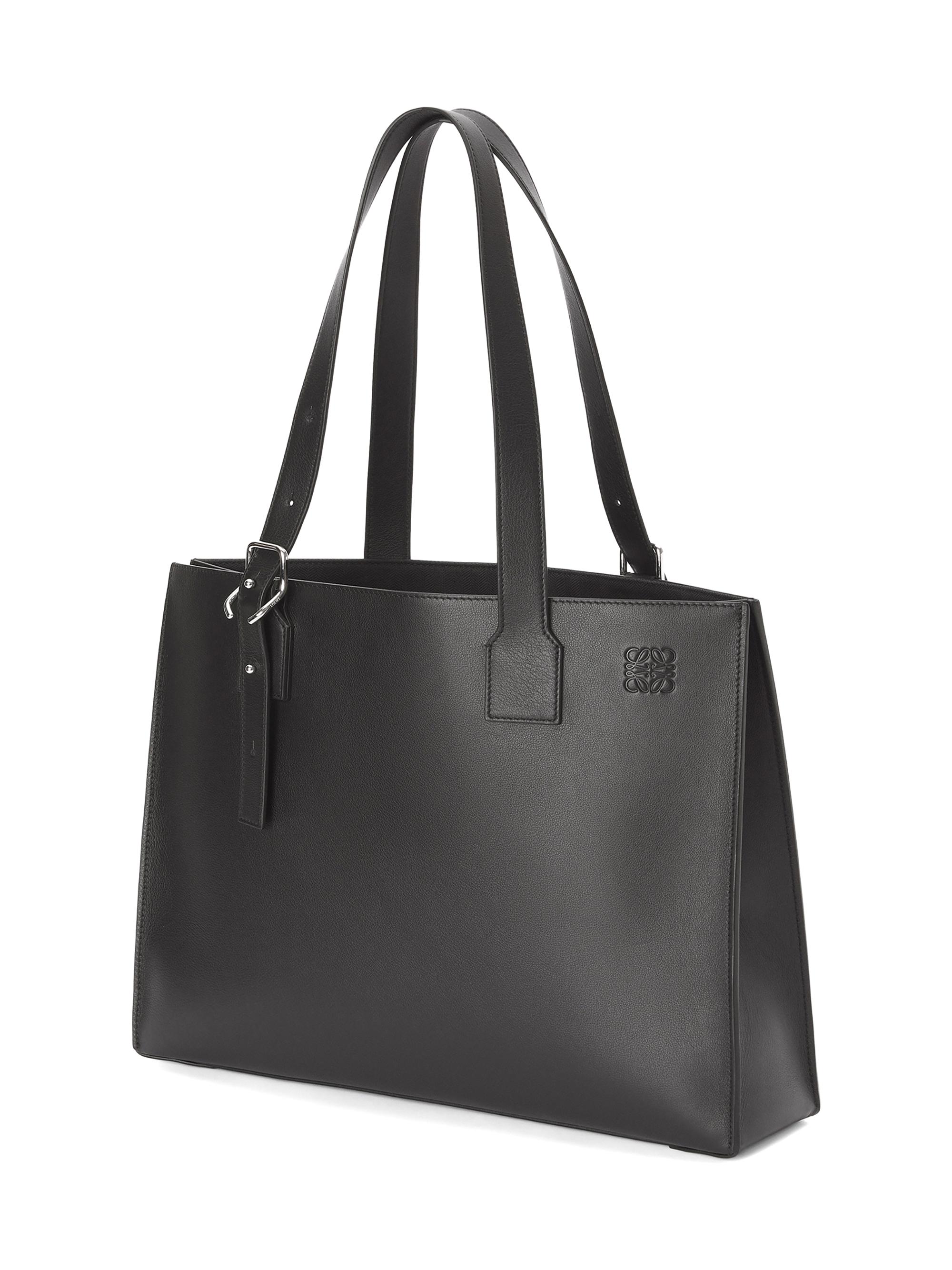 バッグ LOEWE HORIZONTAL CANVAS BUCKLE TOTE BAG LOEWE Buckle Horizontal Tote | Saks Fifth Avenue